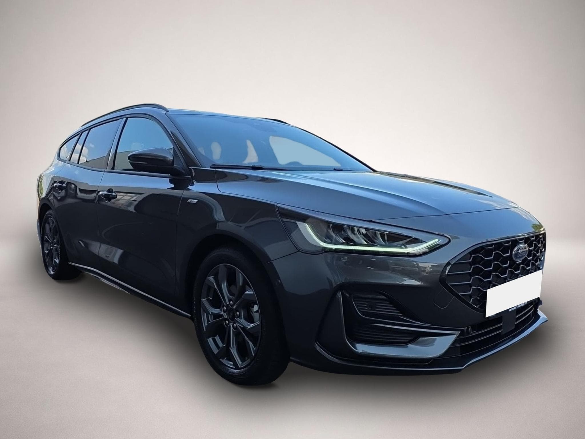 Ford Focus (2025) - Photo 2