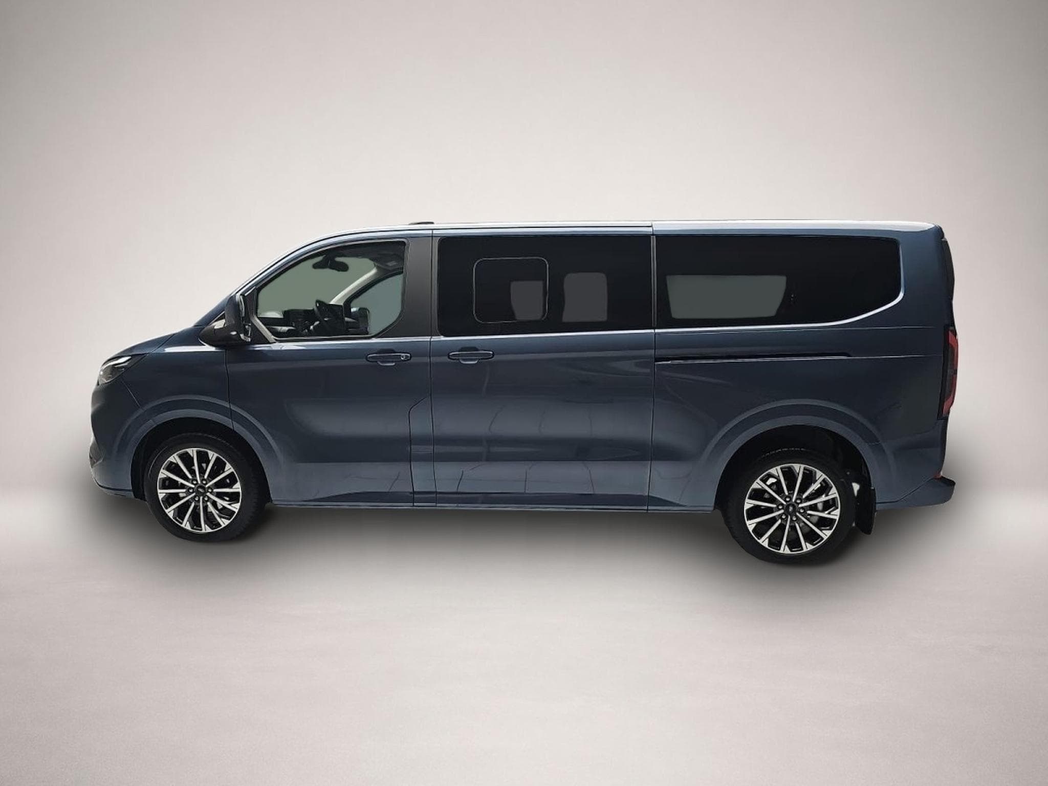 Ford Tourneo (2026) - Foto 4
