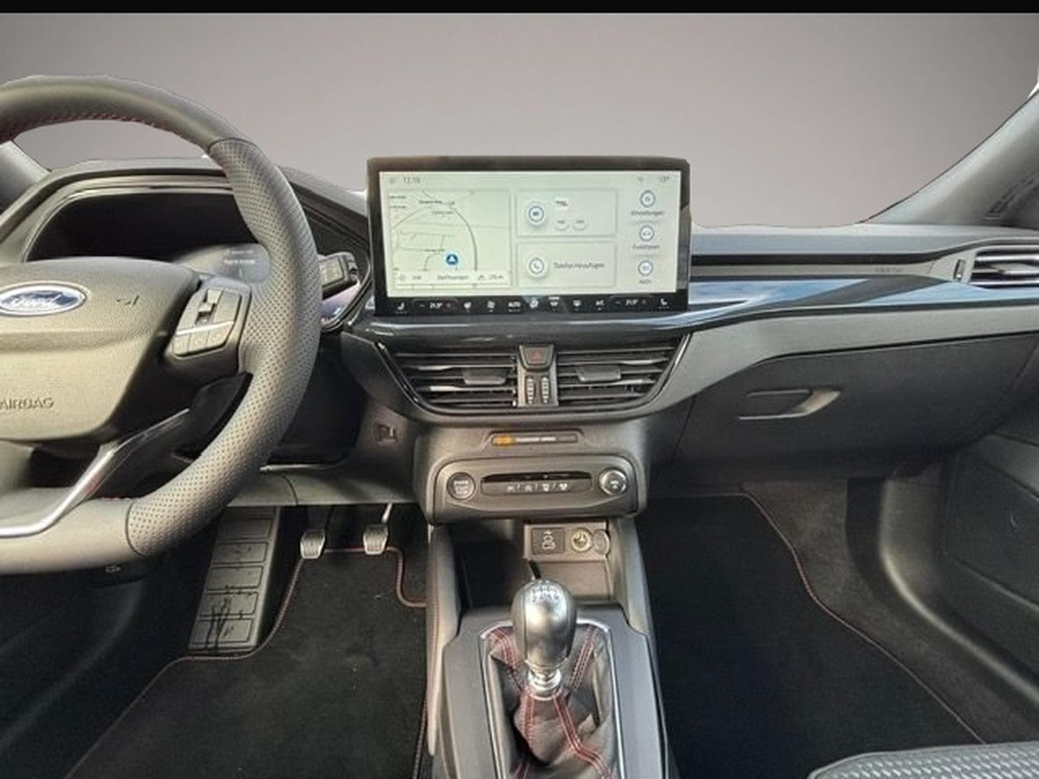 Ford Focus (2024) - Photo 5