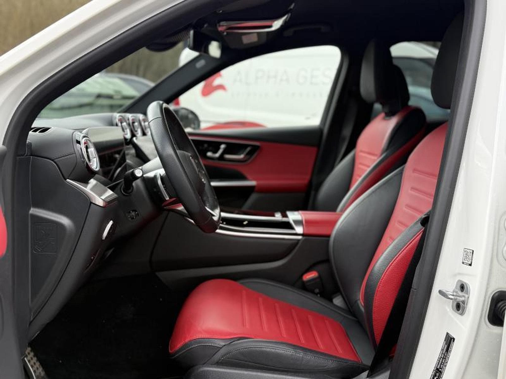 Mercedes GLC 200 AMG Line 4 Matic (2023) - Photo 3