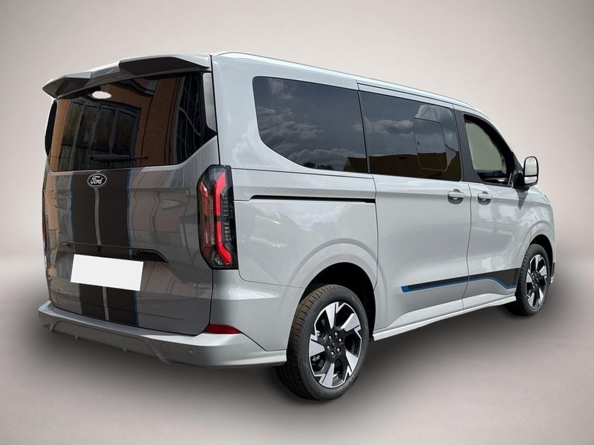 Ford Tourneo (2026) - Photo 2
