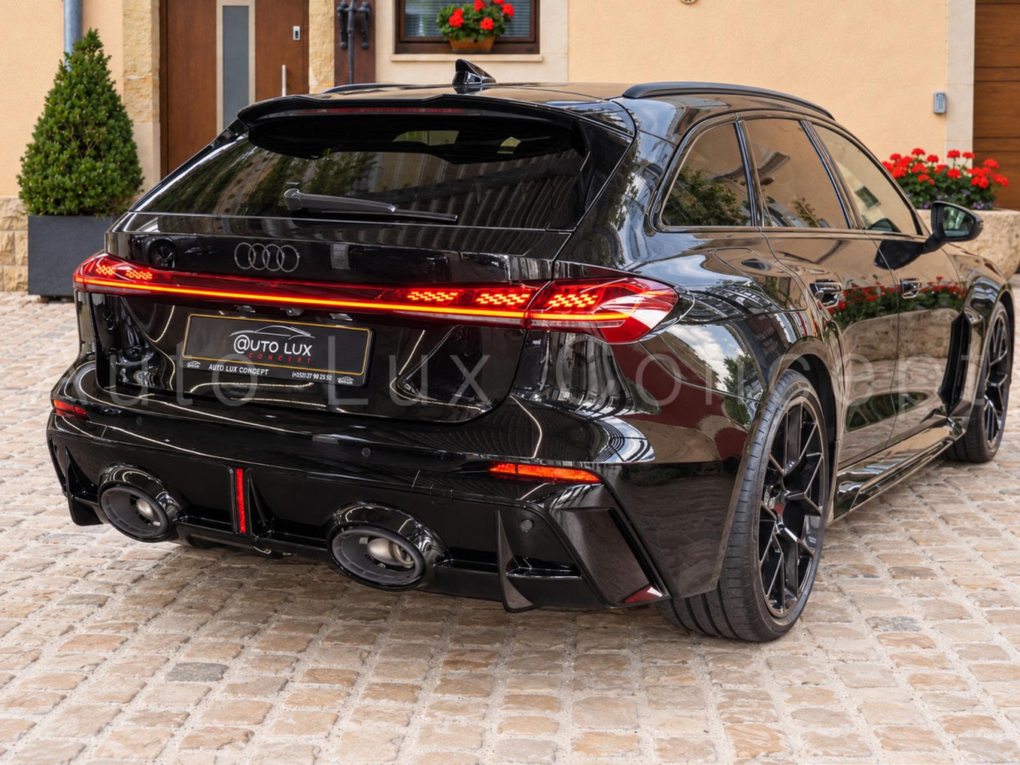 Audi RS5 Avant 2.9 V6 TFSI e-Hybrid quattro 639 ch tiptronic 8 (2026) - Photo 2
