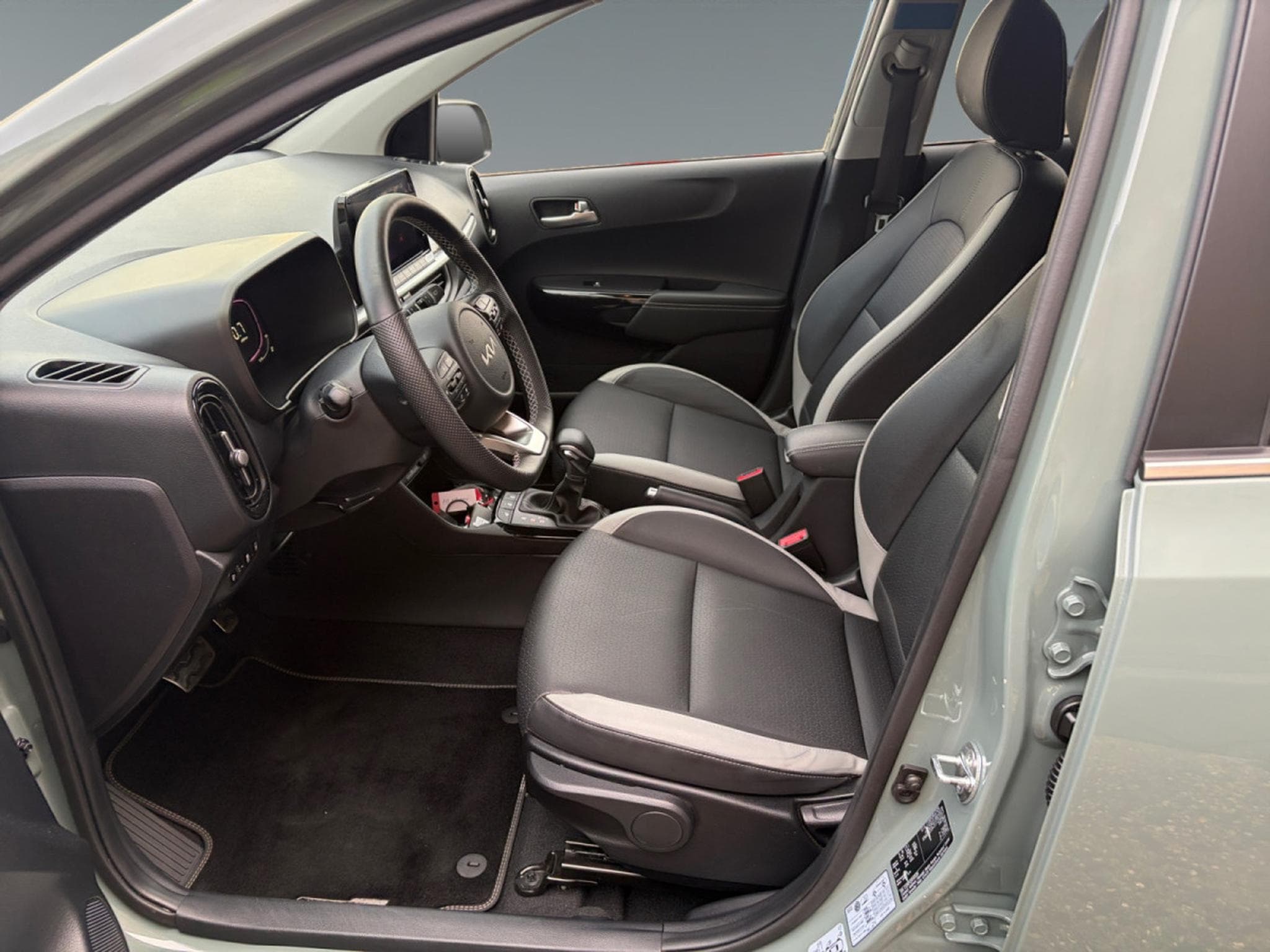 Kia Picanto GT Line 1.2 MPI ISG 79 AMT (2024) - Photo 9