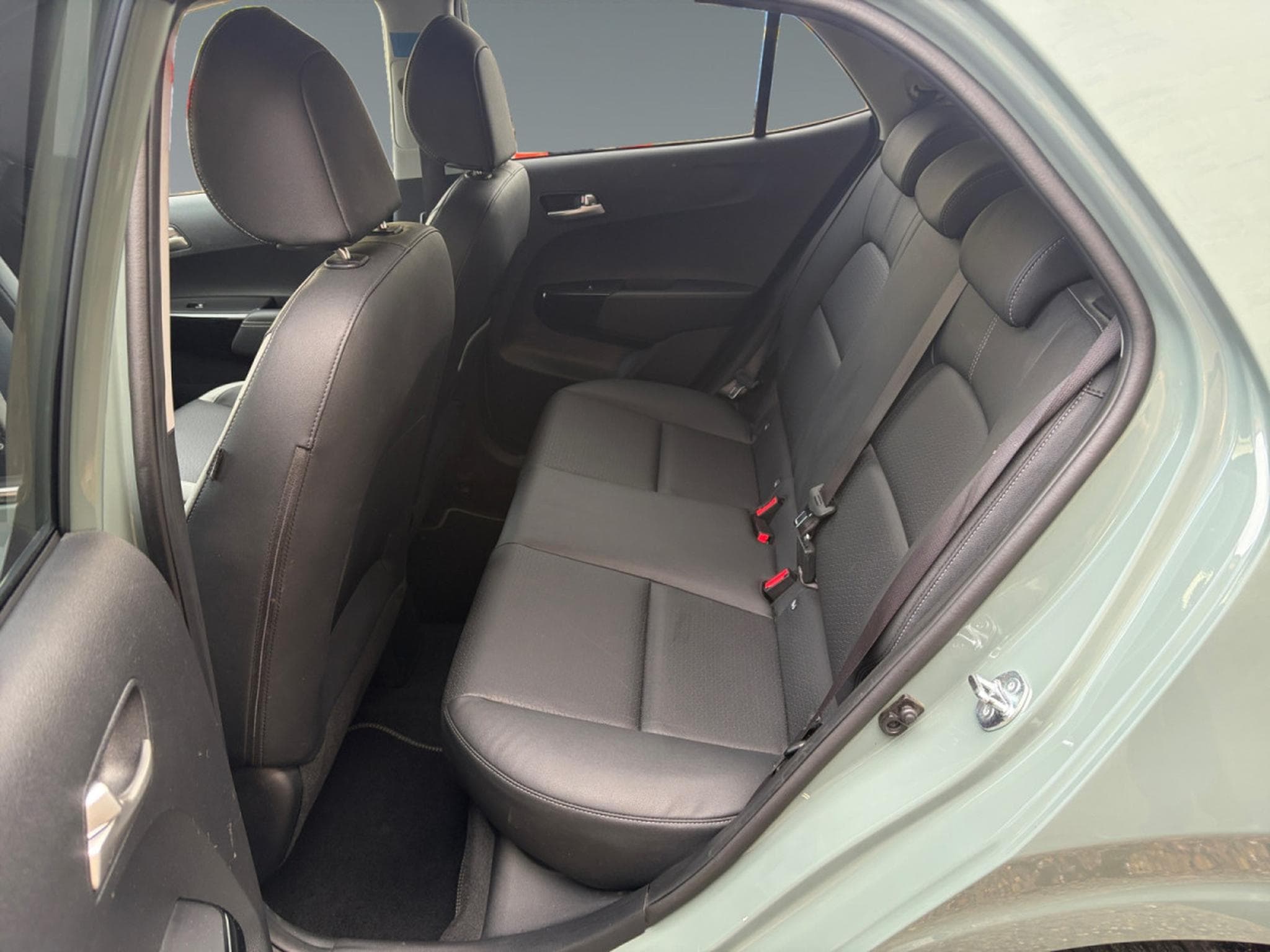 Kia Picanto GT Line 1.2 MPI ISG 79 AMT (2024) - Photo 15