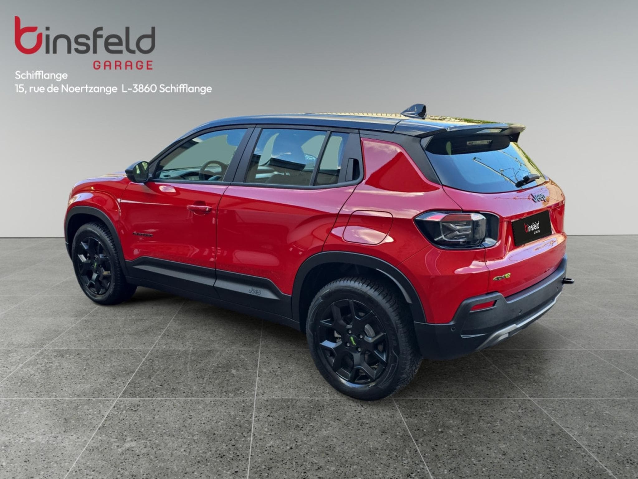 Jeep Avenger Avenger 1.2 Turbo MHEV 4xe Overland (2025) - Photo 3