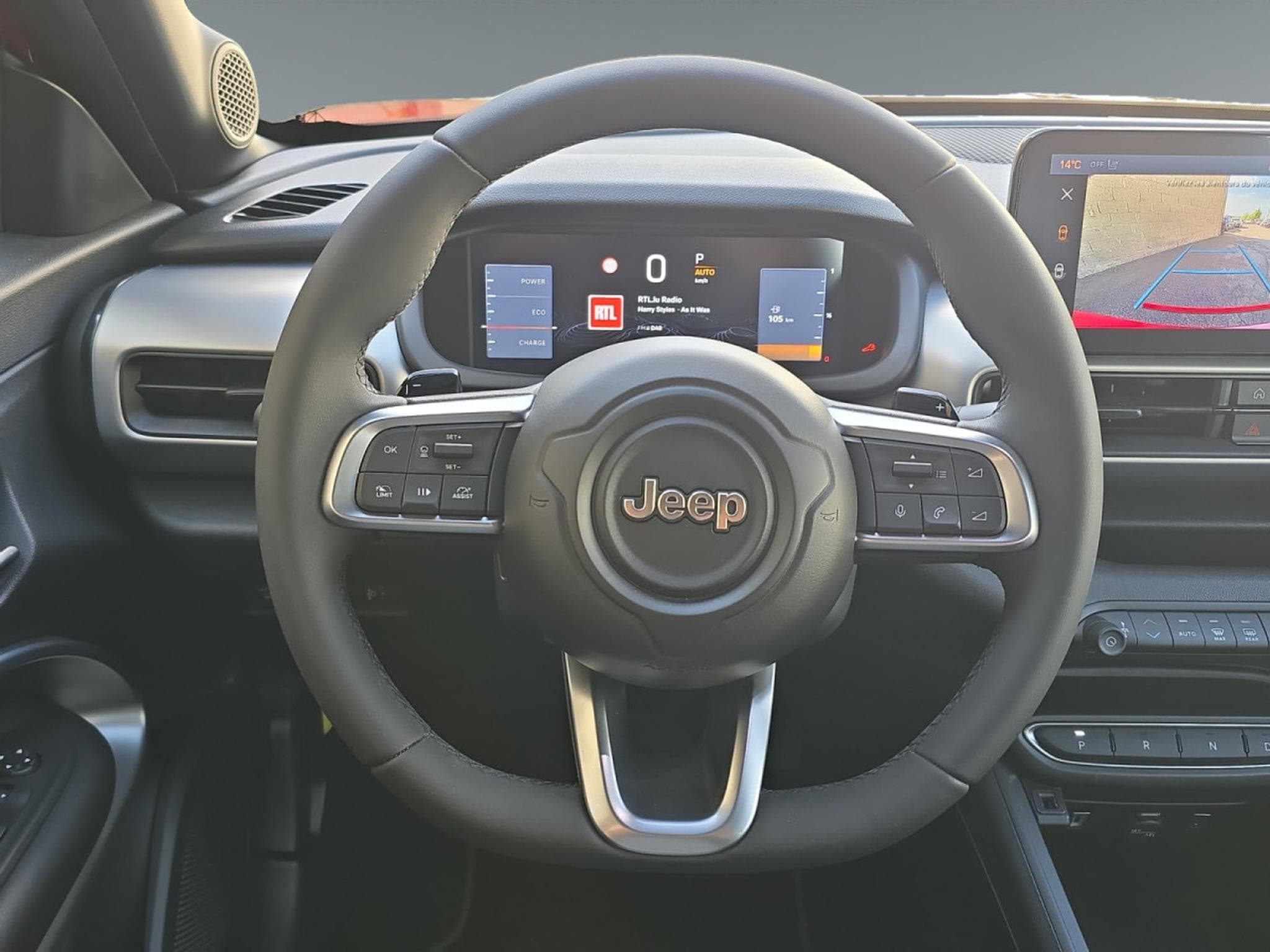 Jeep Avenger Avenger 1.2 Turbo MHEV 4xe Overland (2025) - Photo 12