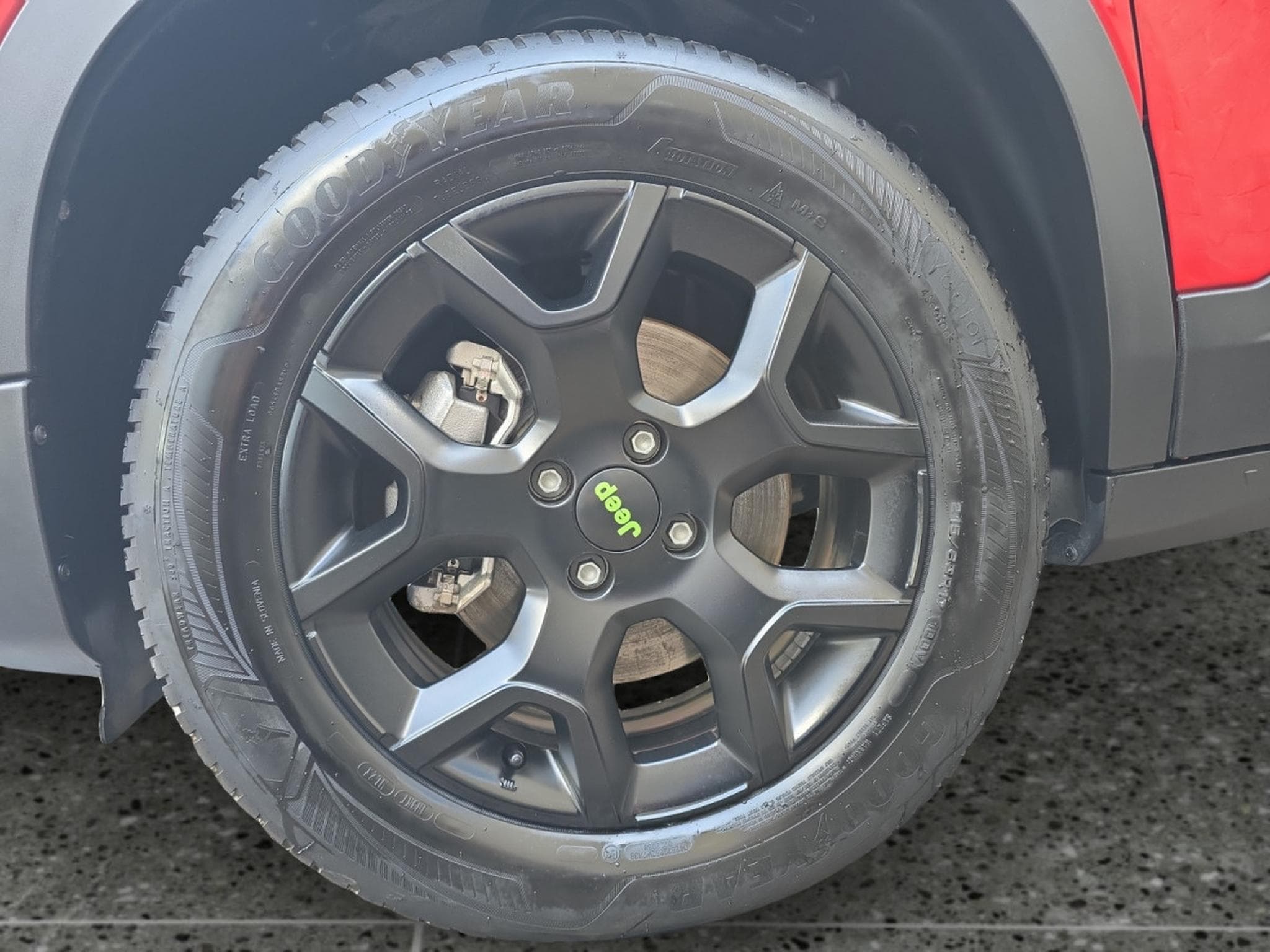 Jeep Avenger Avenger 1.2 Turbo MHEV 4xe Overland (2025) - Photo 19