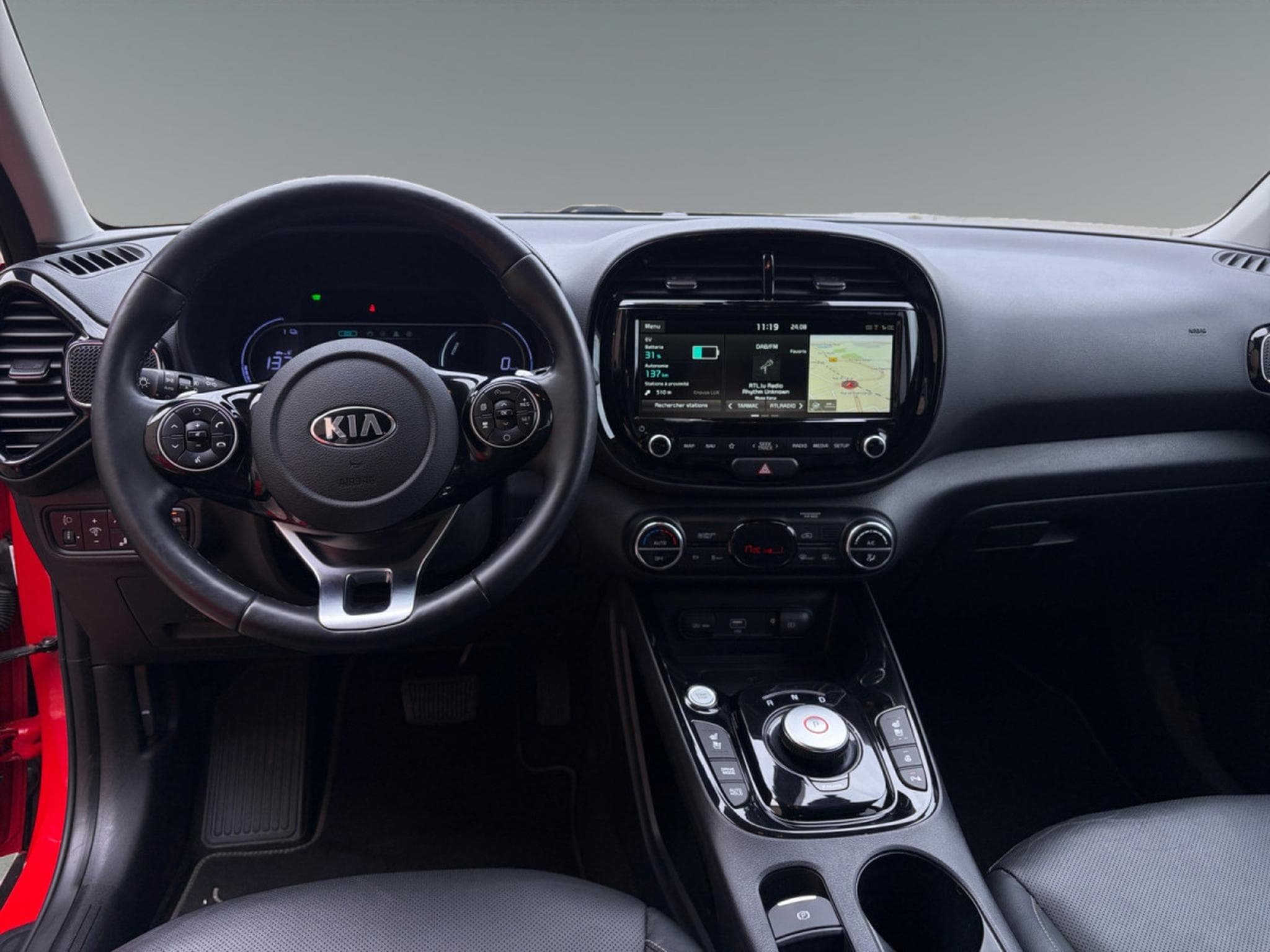 Kia Soul EV/e-Soul 5D CVT (2020) - Photo 12