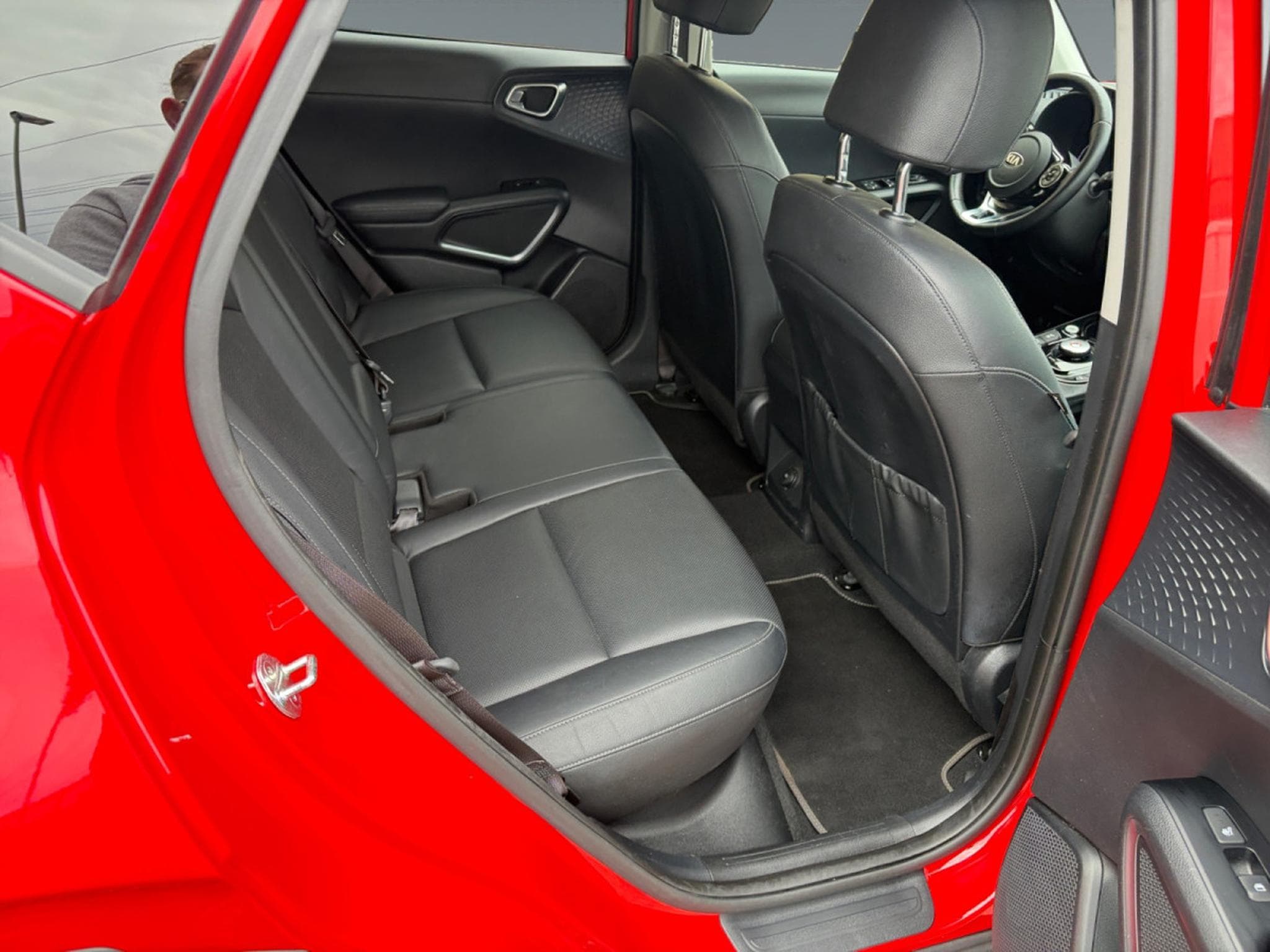Kia Soul EV/e-Soul 5D CVT (2020) - Photo 18