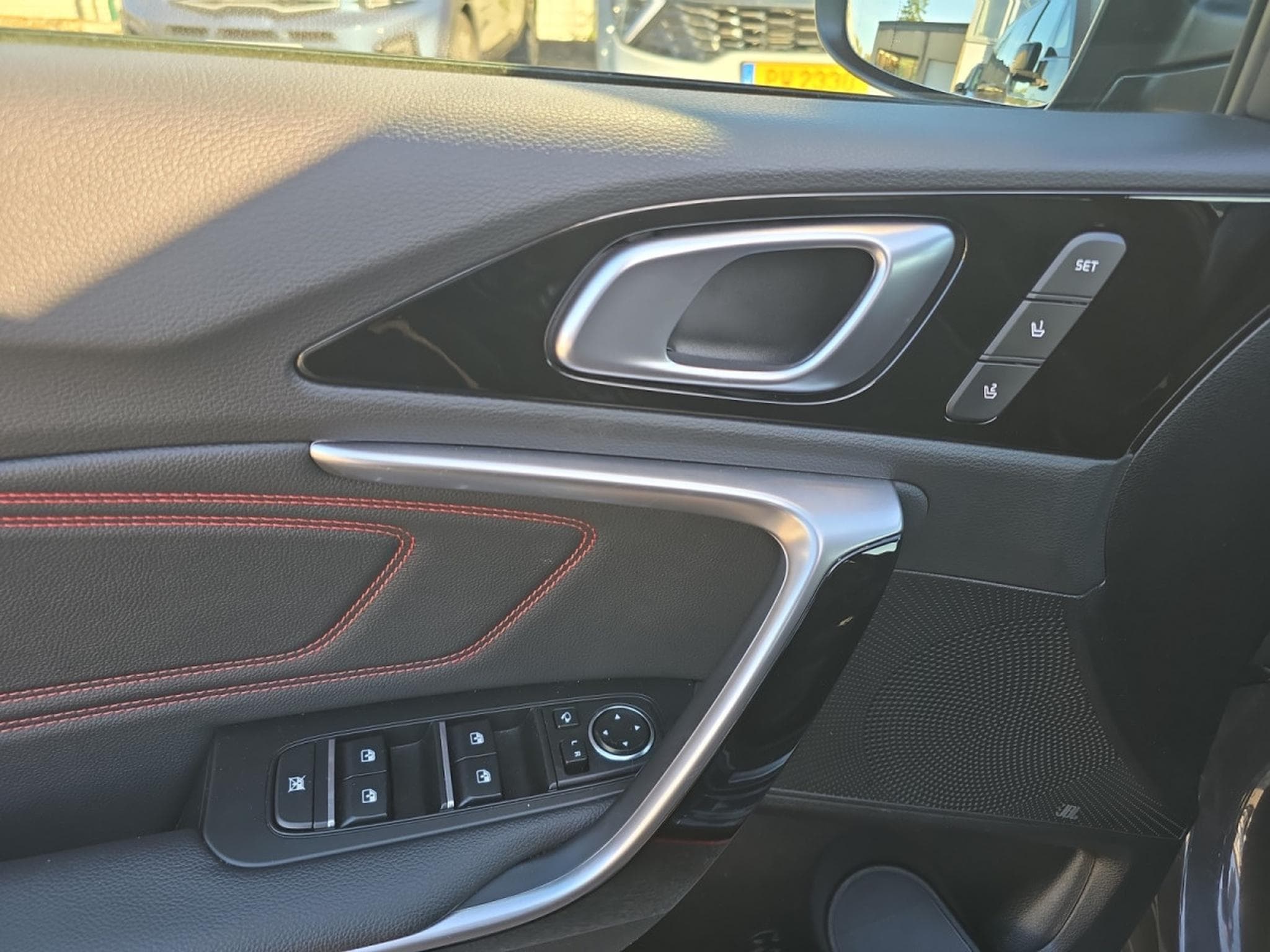 Kia Ceed GT 1.6T 204 DCT (2023) - Photo 10
