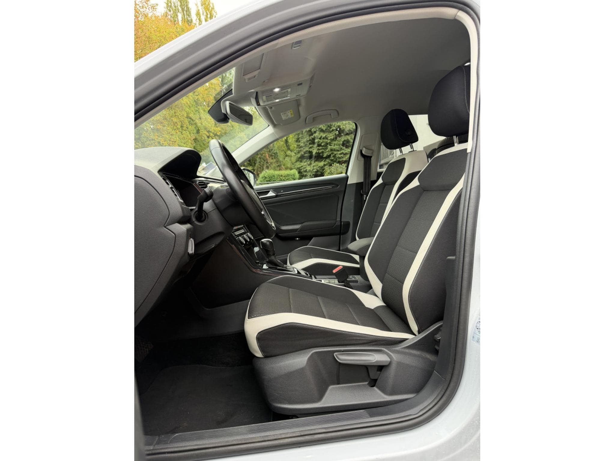 VW T-Roc Sport 1.5 TSi 150 DSG (2020) - Photo 7