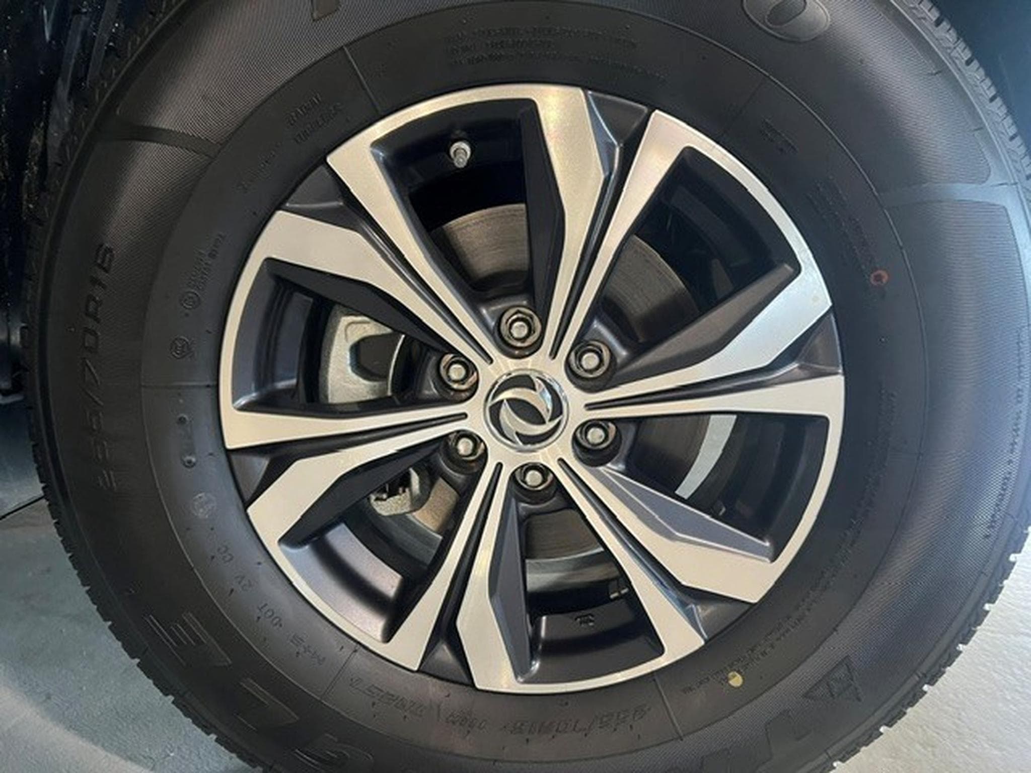 DFSK Rich 6 2.3 TDI LUXURY 4X4 AT8 (2026) - Photo 8