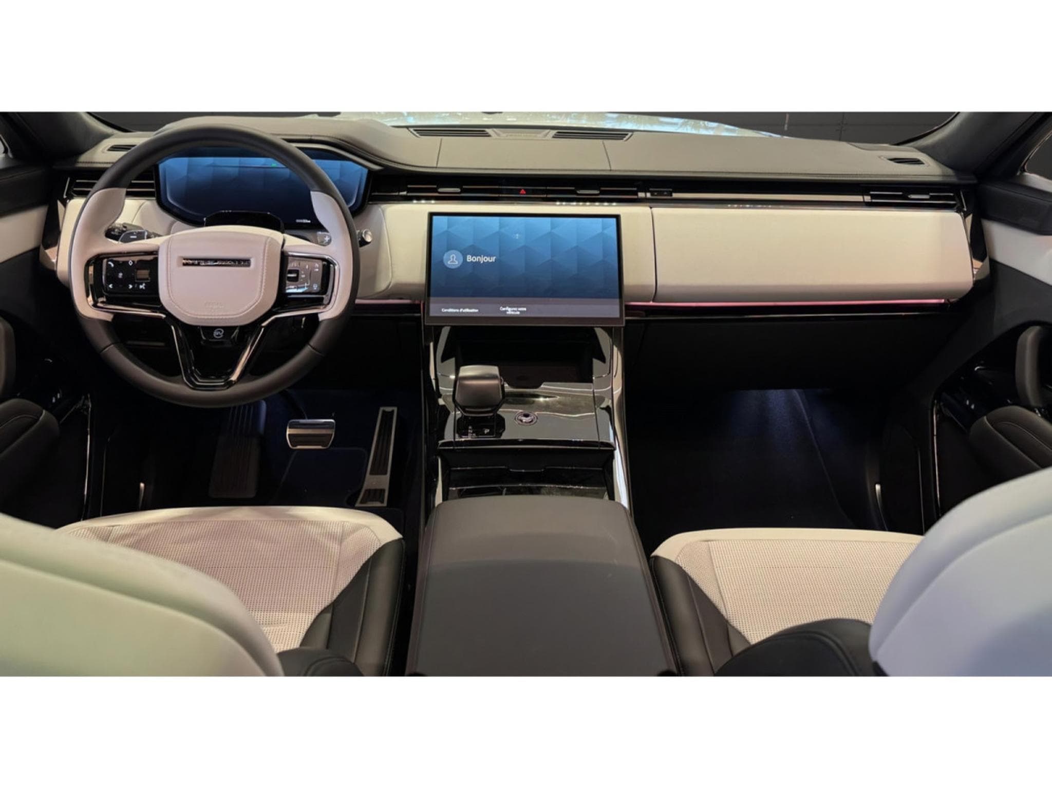 Land-Rover Range Rover Sport P635 SV - ARROIOS GREY/ KERAMIK/ MASSAGE/ HUD/ AHK/ WERKS-KM (2026) - Photo 4
