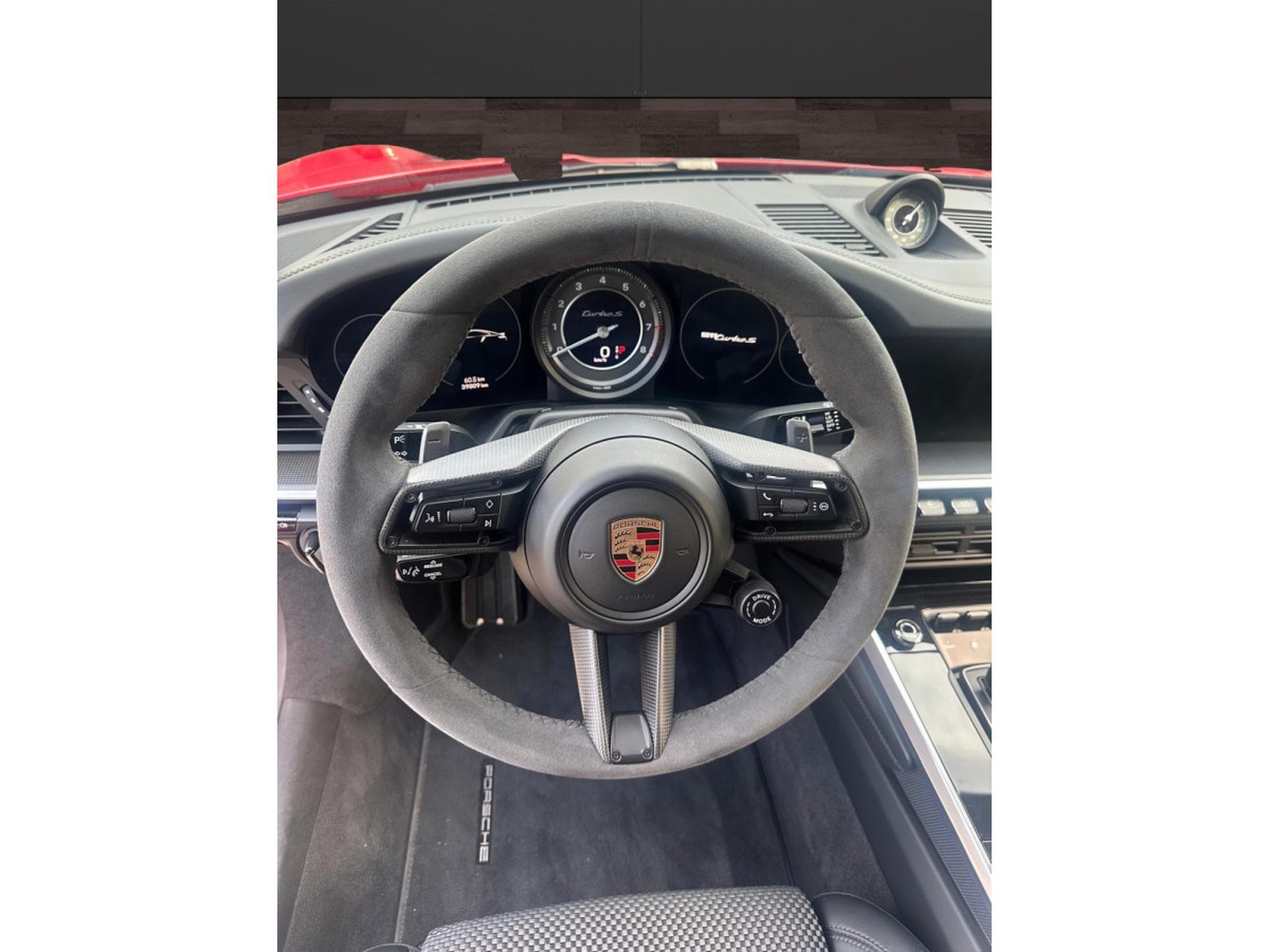 Porsche 911 911 TURBO S (992) | Toit carbone | Freins céramique PCCB | 4 (2020) - Photo 7