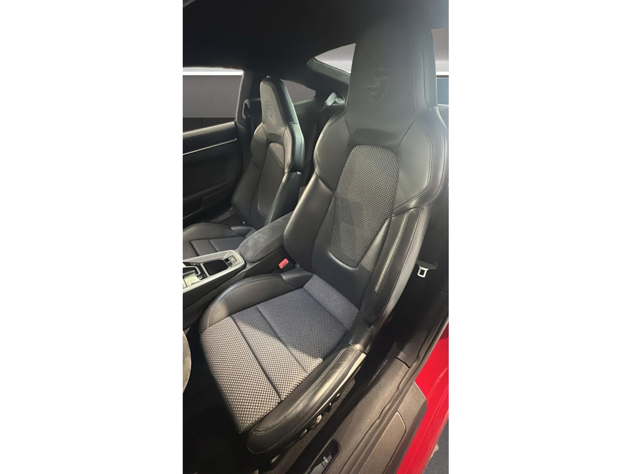 Porsche 911 911 TURBO S (992) | Toit carbone | Freins céramique PCCB | 4 (2020) - Photo 8