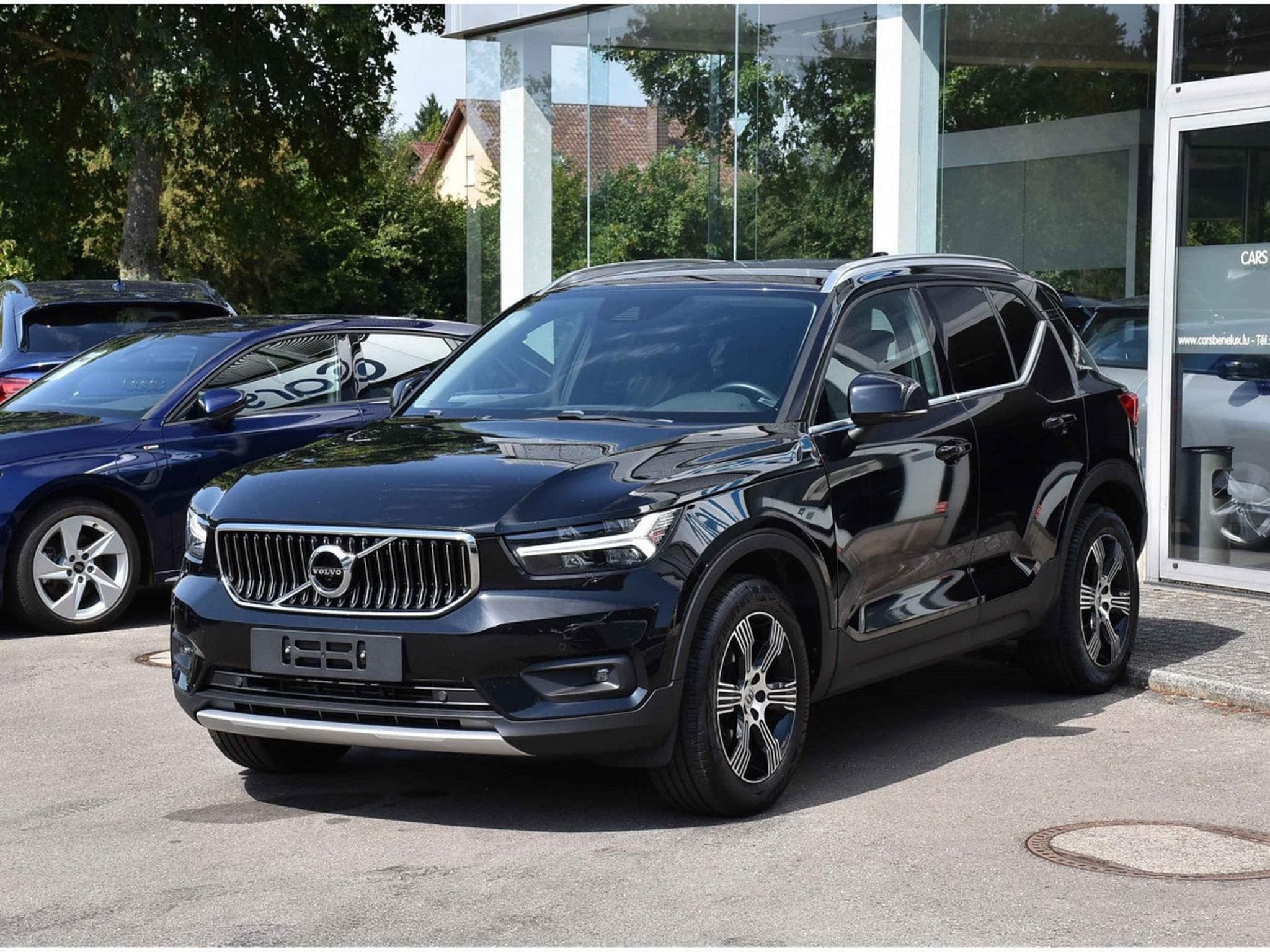 Volvo XC40 1.5 T3 Inscription Geartronic CUIR LANE GPS CAM KEYLESS 1°M. (2020) - Photo 2