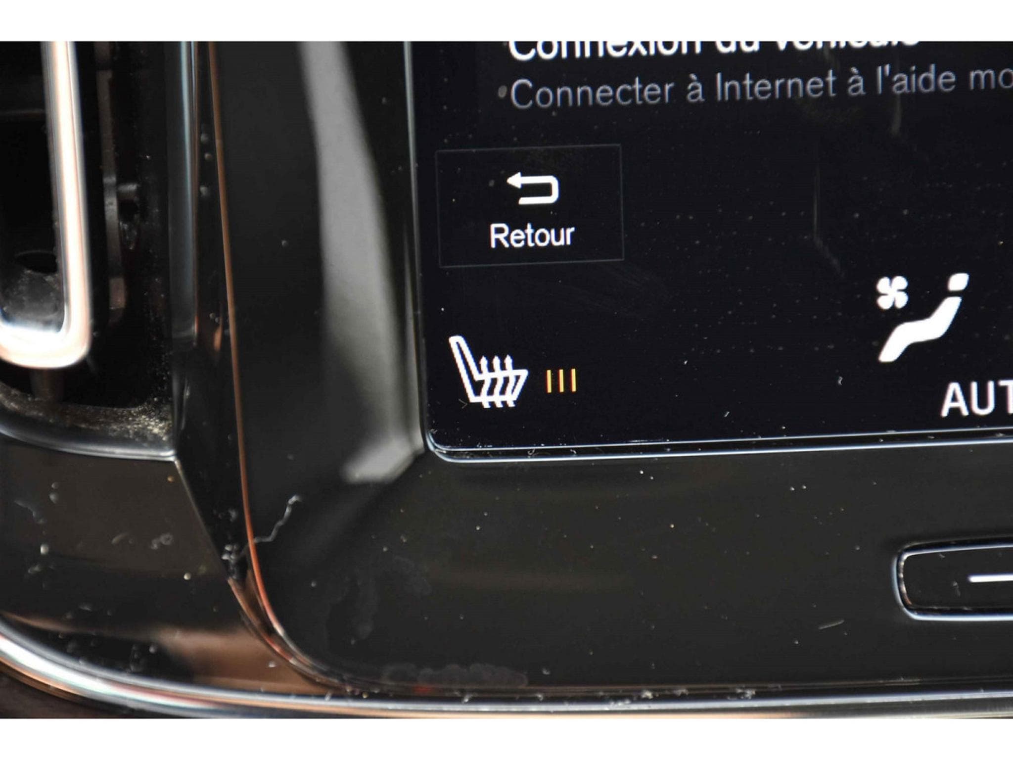 Volvo XC40 1.5 T3 Inscription Geartronic CUIR LANE GPS CAM KEYLESS 1°M. (2020) - Photo 16