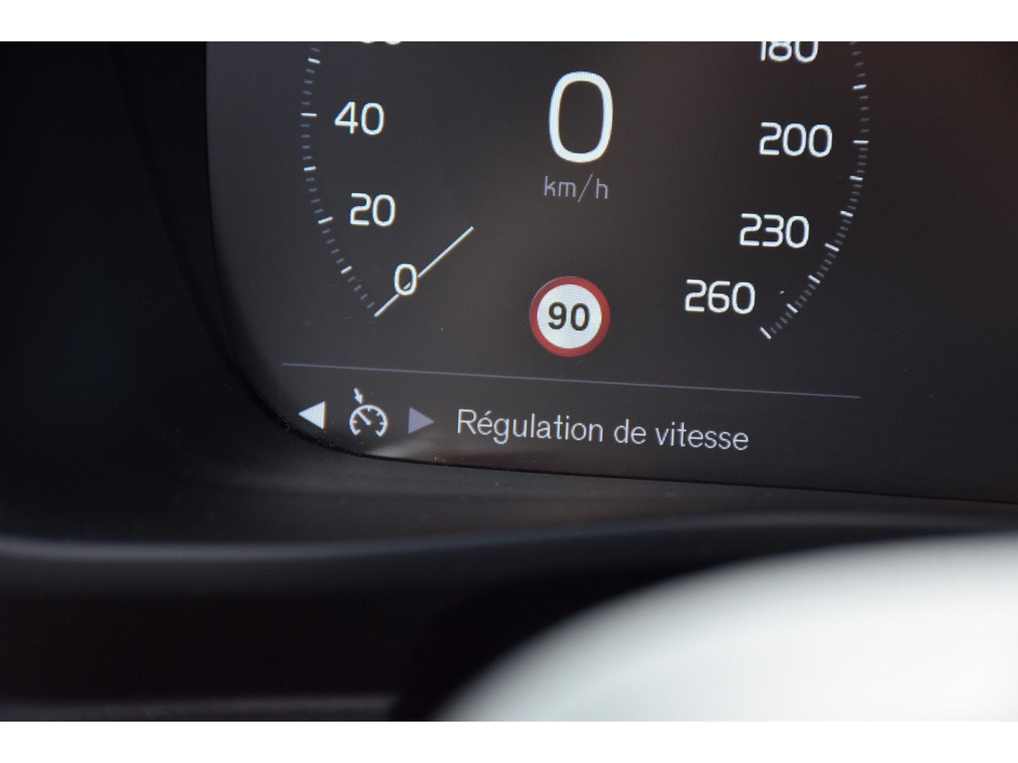 Volvo XC40 1.5 T3 Inscription Geartronic CUIR LANE GPS CAM KEYLESS 1°M. (2020) - Photo 18
