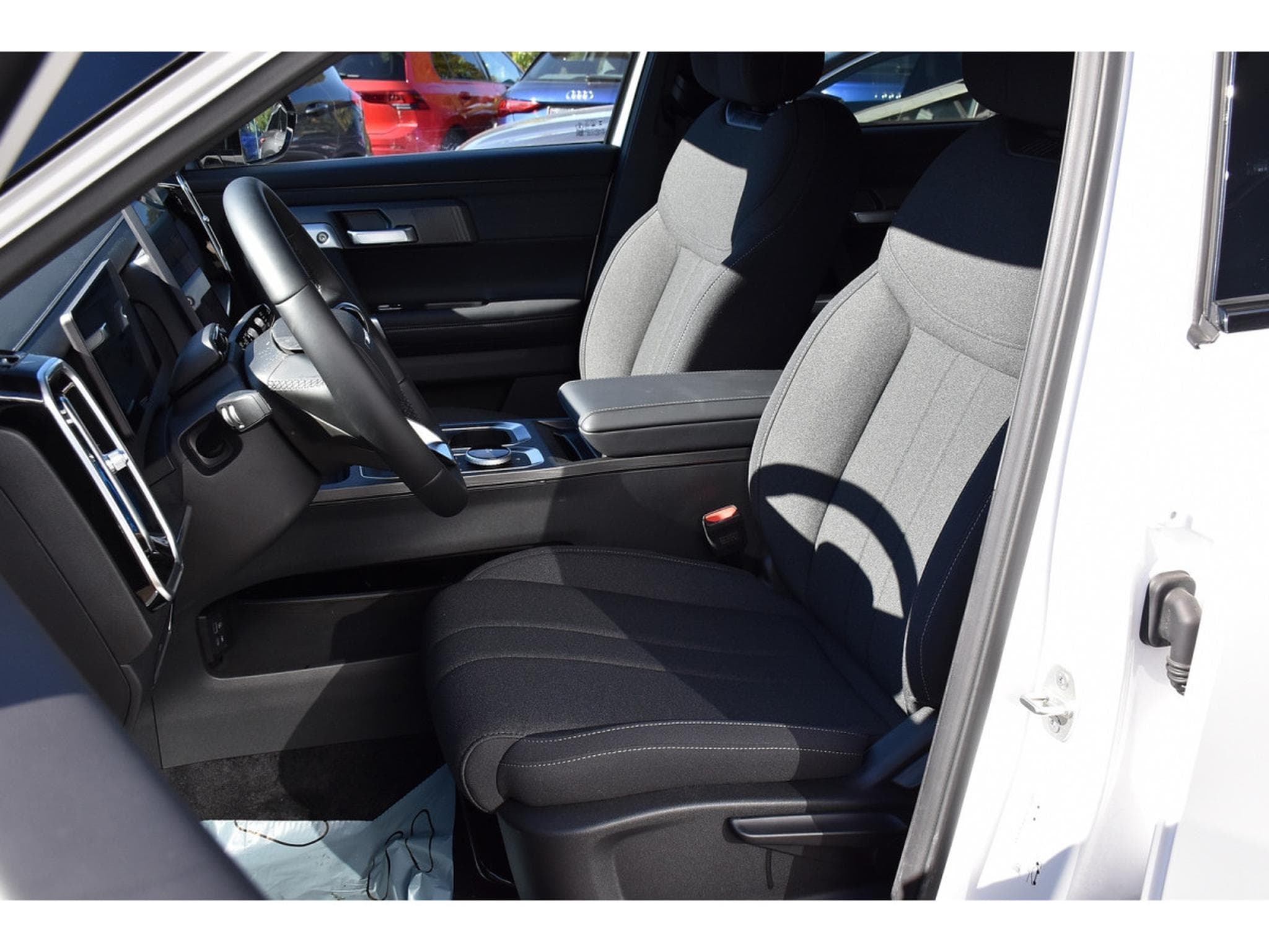 Jaecoo J7 1.6 T-GDI 7-DCT SG CHFF LANE SIDE CAM KEYLESS NEUVE (2026) - Foto 6