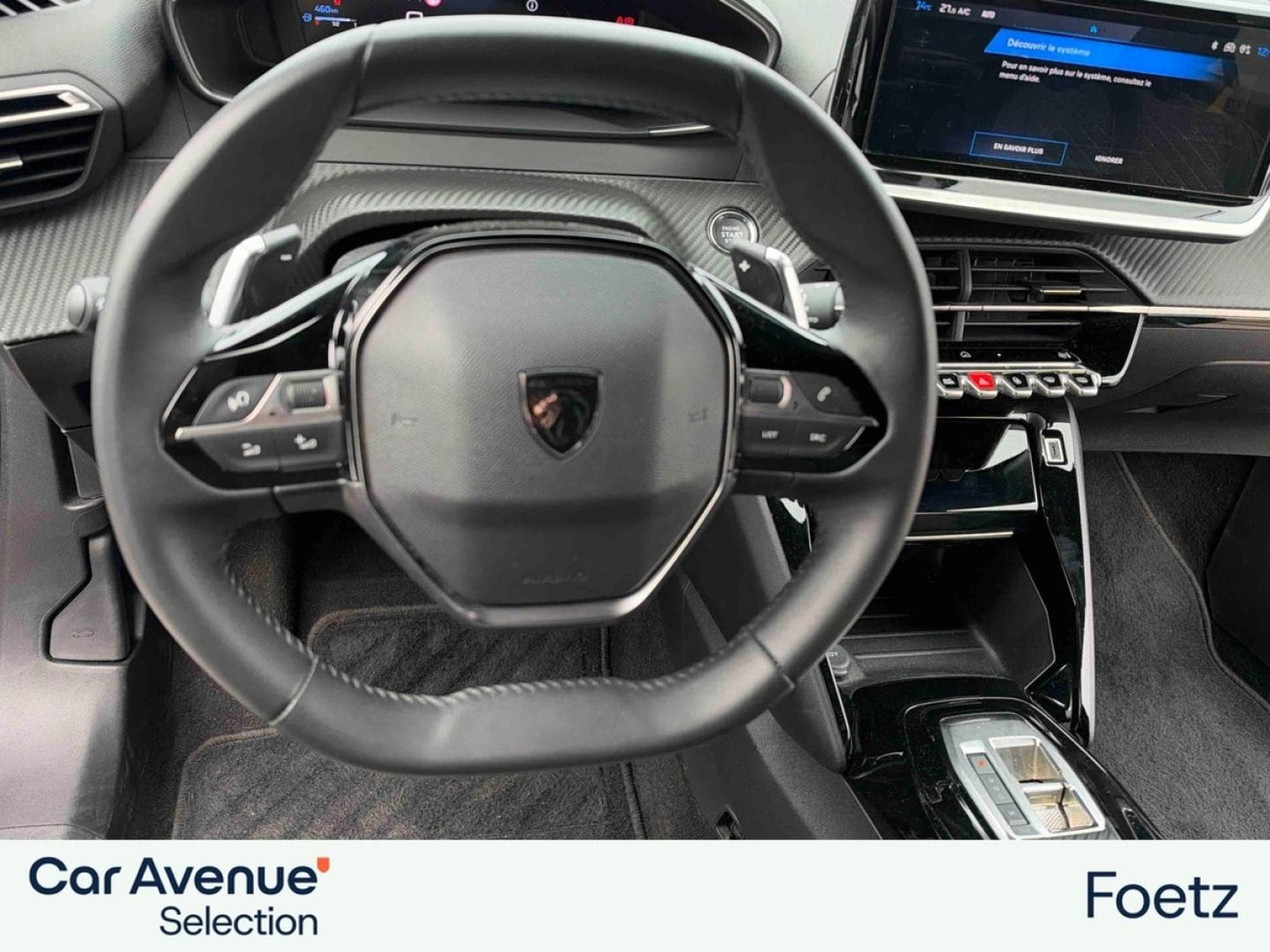 PEUGEOT 2008 1.2 Hybrid 136ch Allure e-DCS6 (2025) - Photo 6