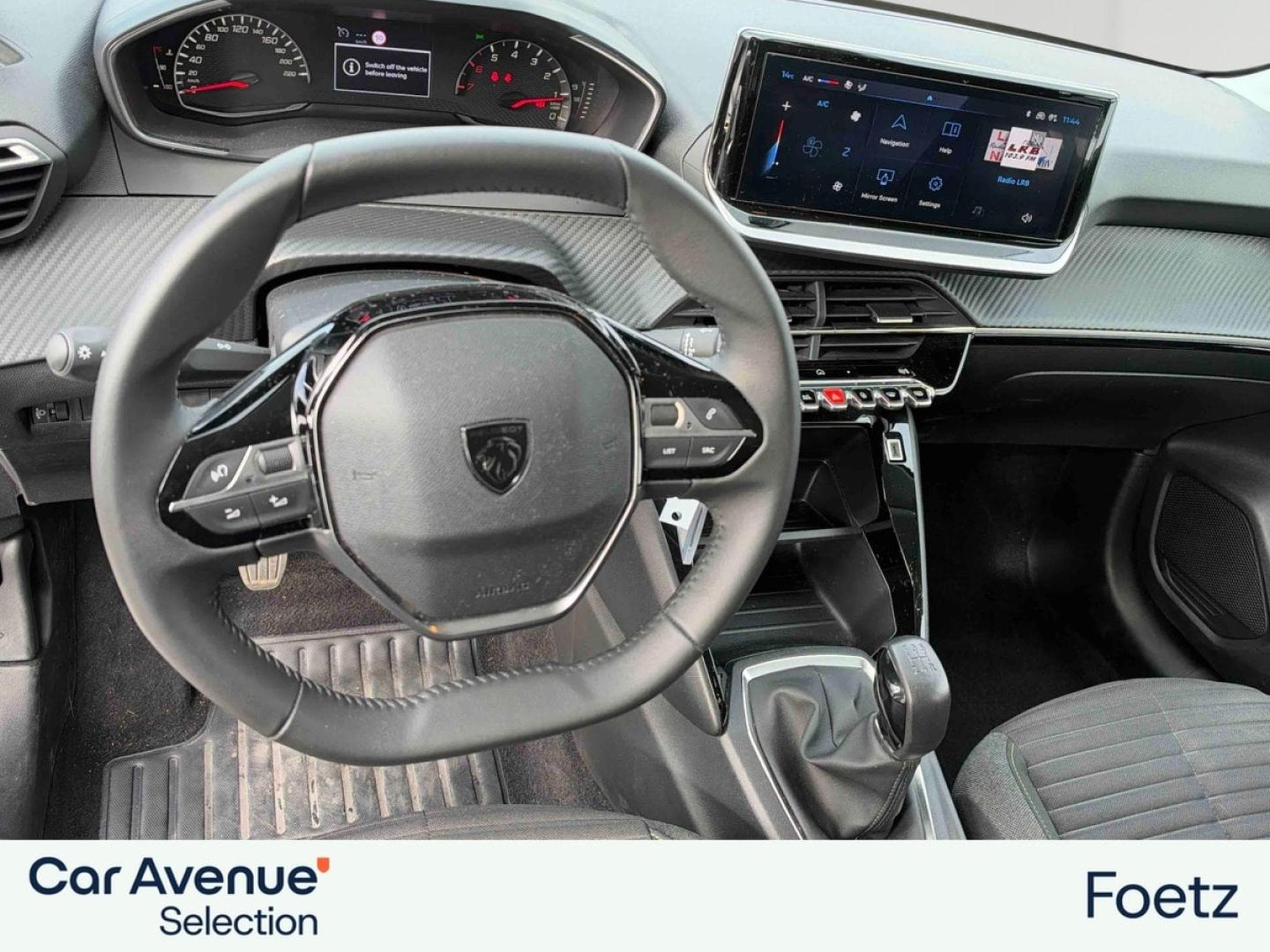 PEUGEOT 208 1.2 PureTech 75ch S&S Active (2024) - Photo 3