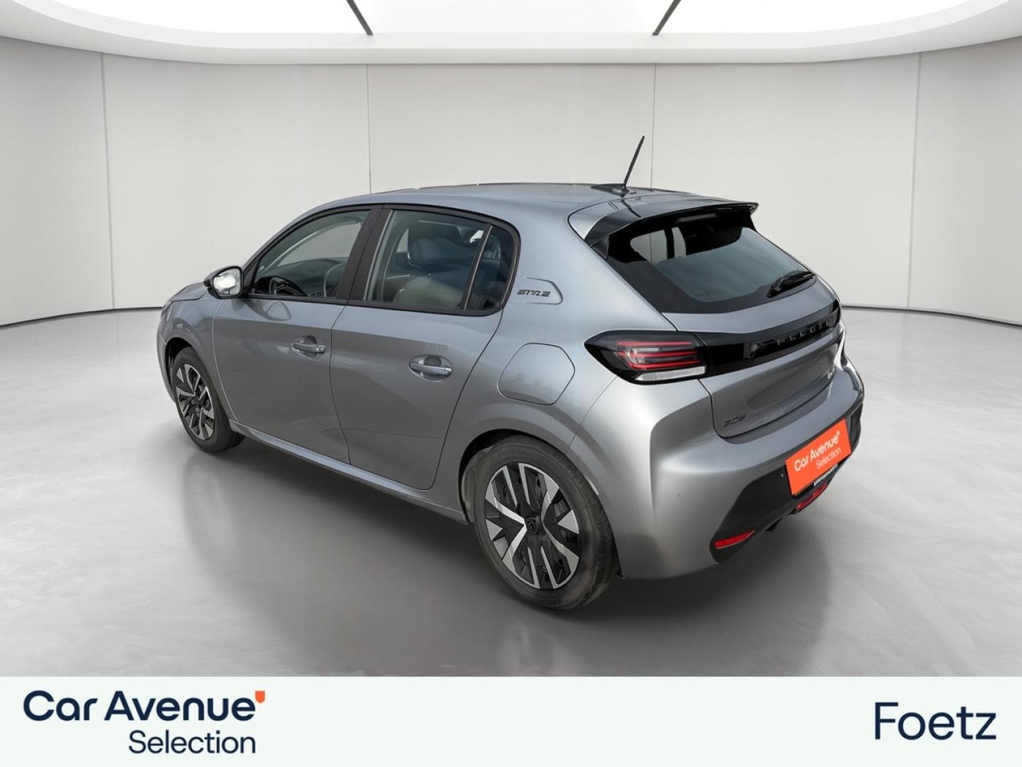 PEUGEOT 208 1.2 PureTech 75ch S&S Active (2024) - Foto 8