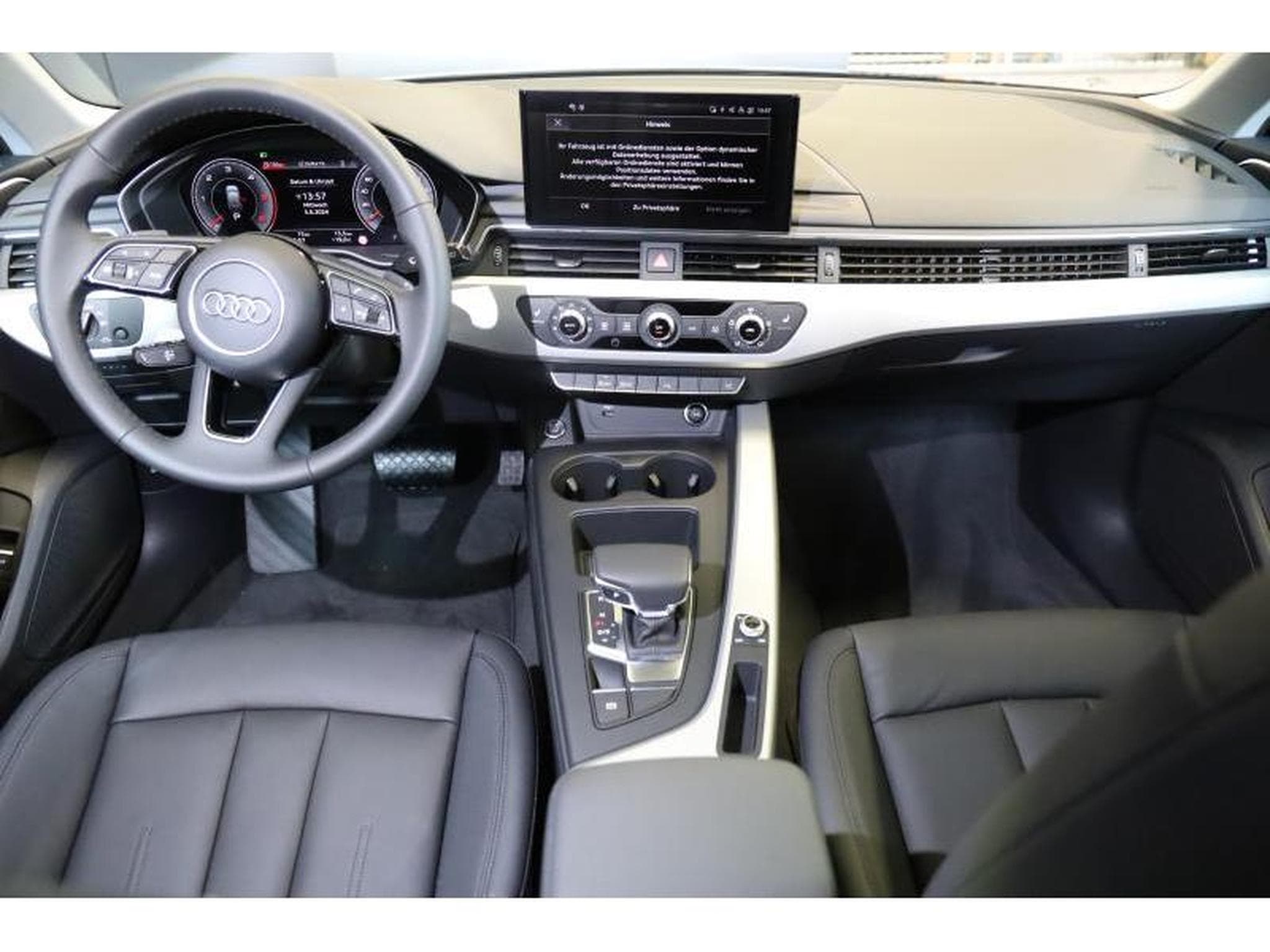 Audi A4 Avant (2024) - Foto 2