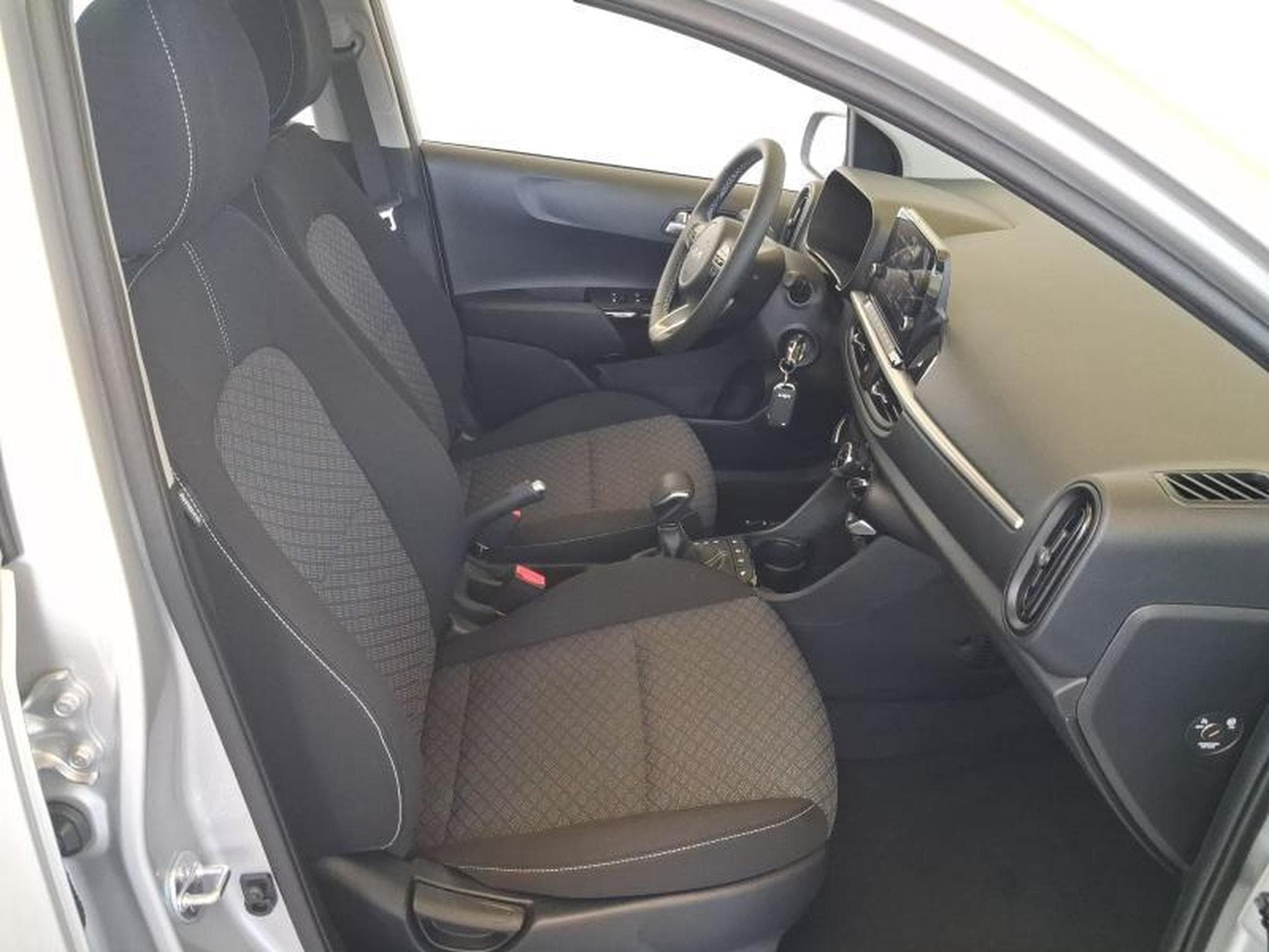 Kia Picanto Pulse (2025) - Photo 16