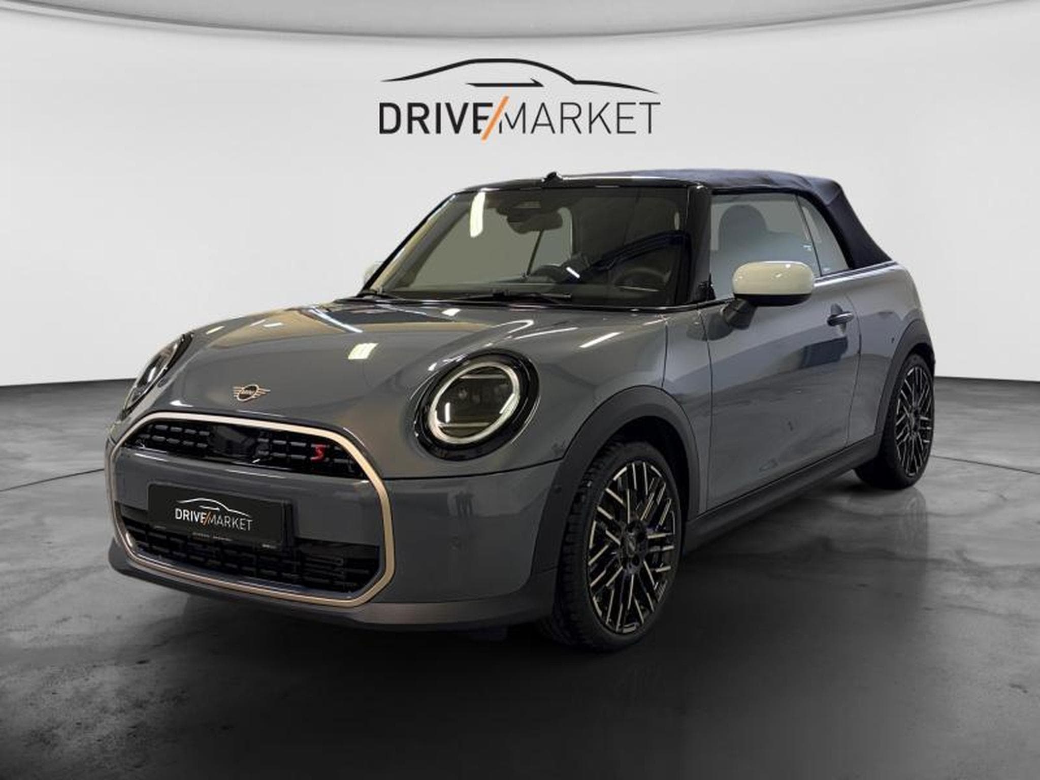 MINI Cooper Cooper S Cabrio (2026) - Photo 1