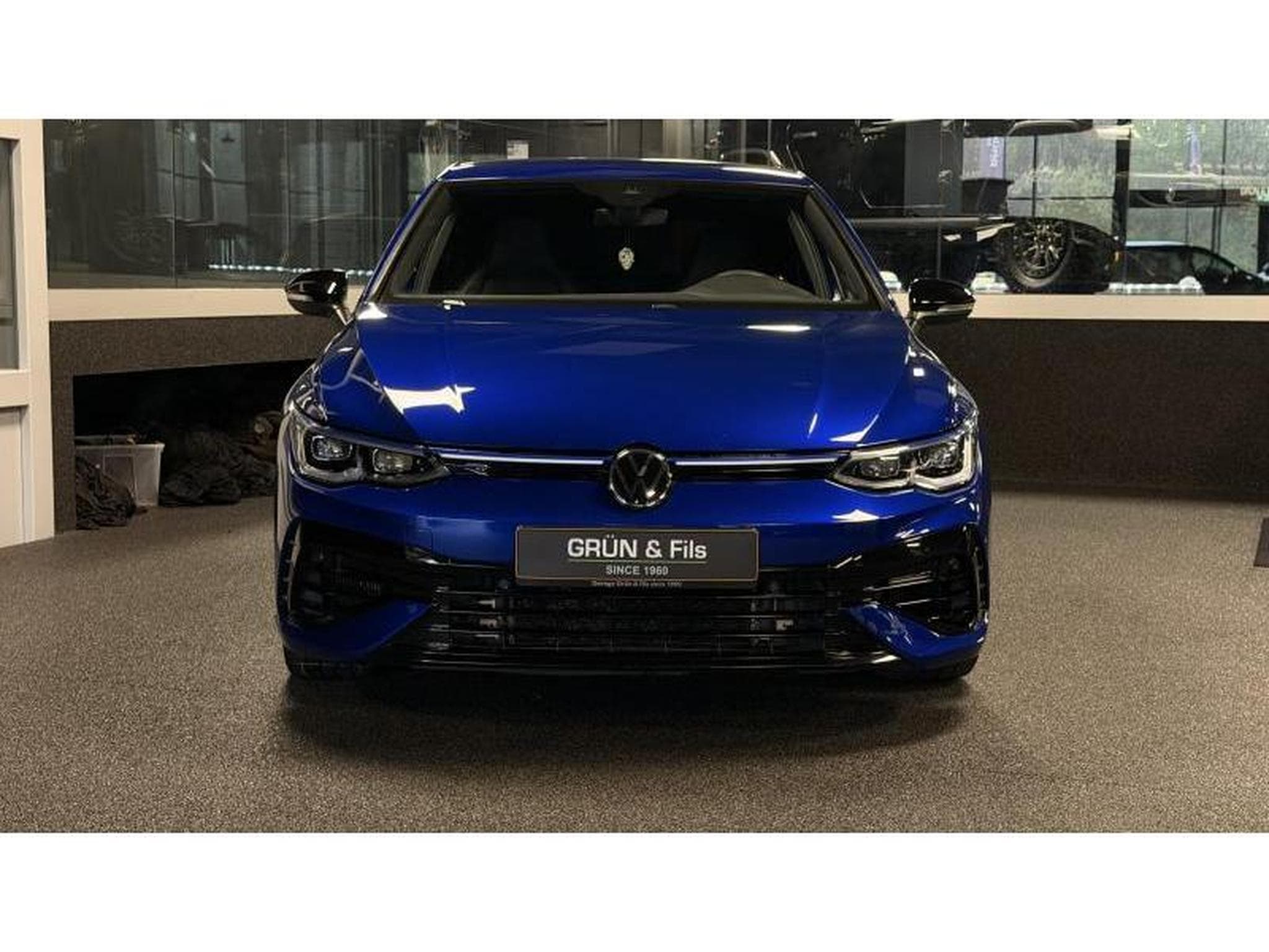 VW Golf R PERFORMANCE (2021) - Foto 2