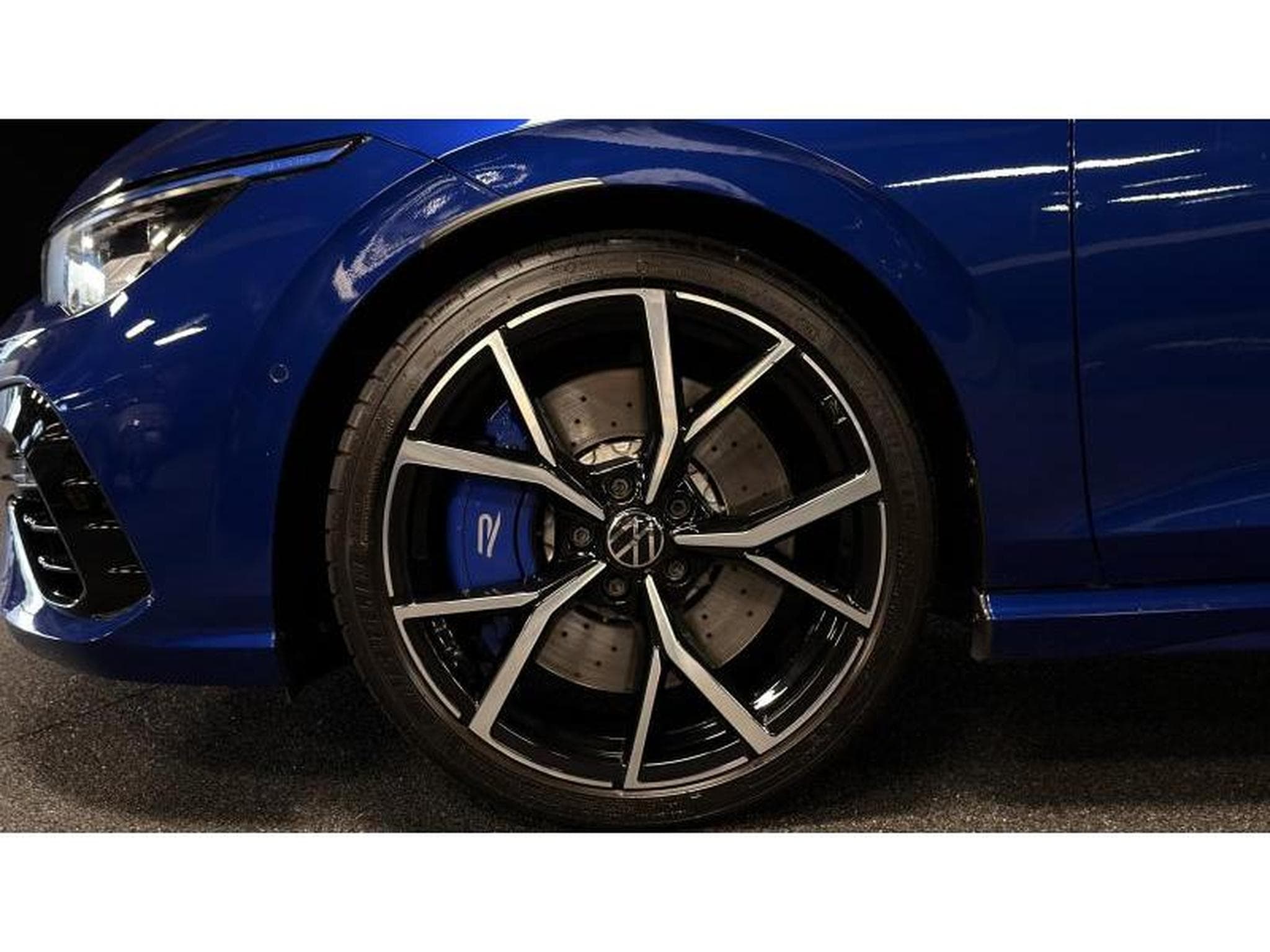VW Golf R PERFORMANCE (2021) - Foto 5