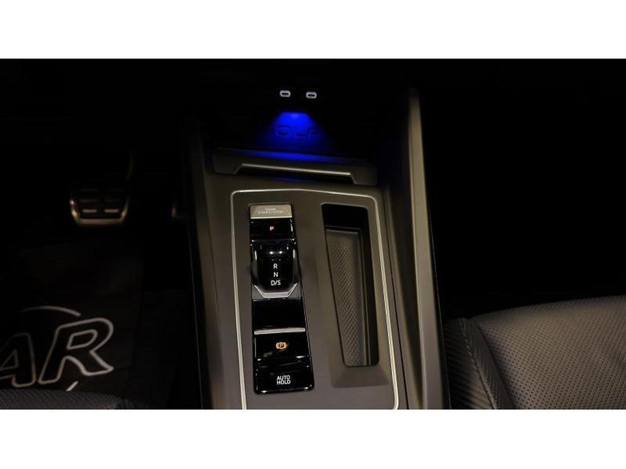 VW Golf R PERFORMANCE (2021) - Foto 14