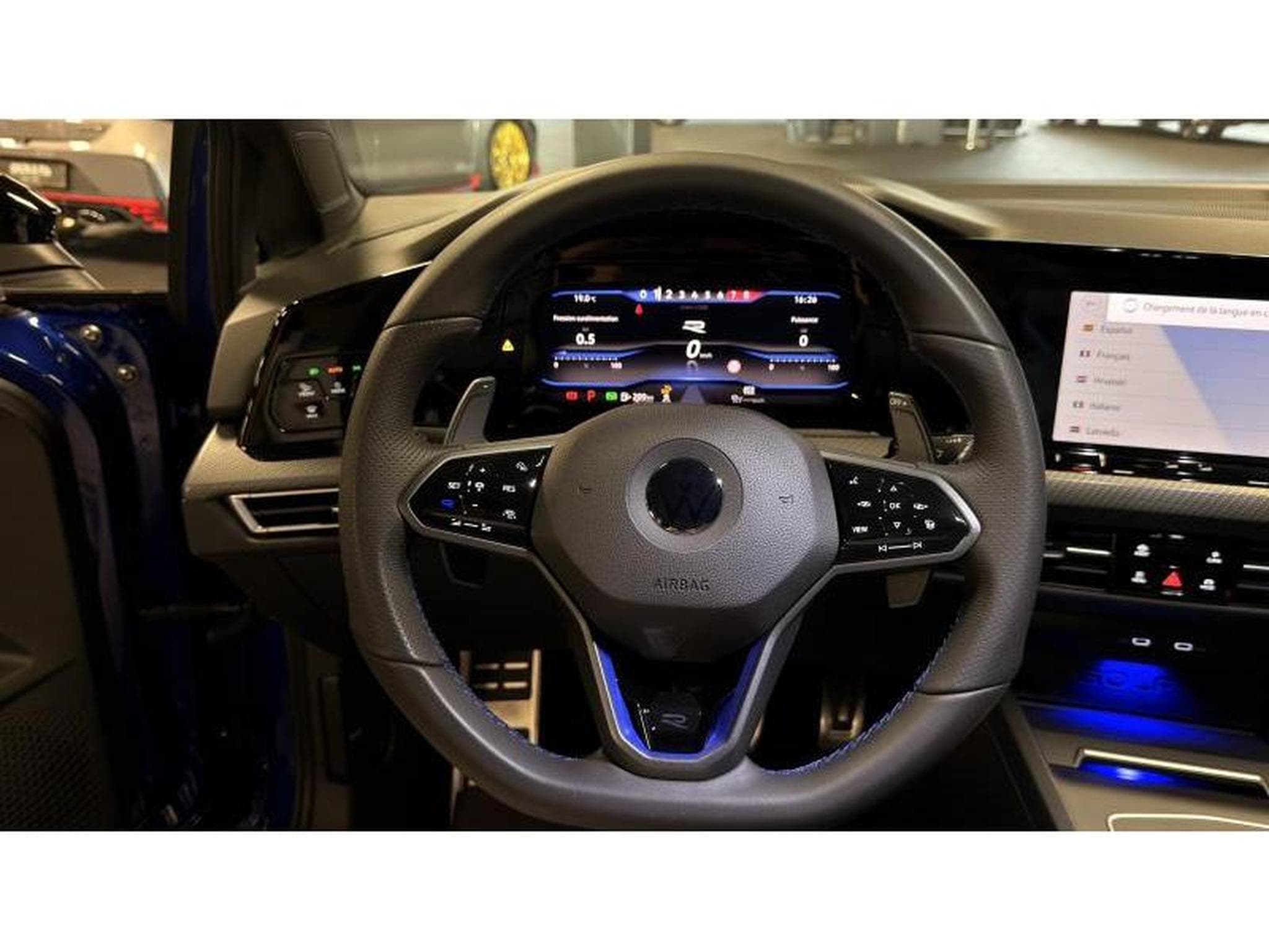 VW Golf R PERFORMANCE (2021) - Foto 13