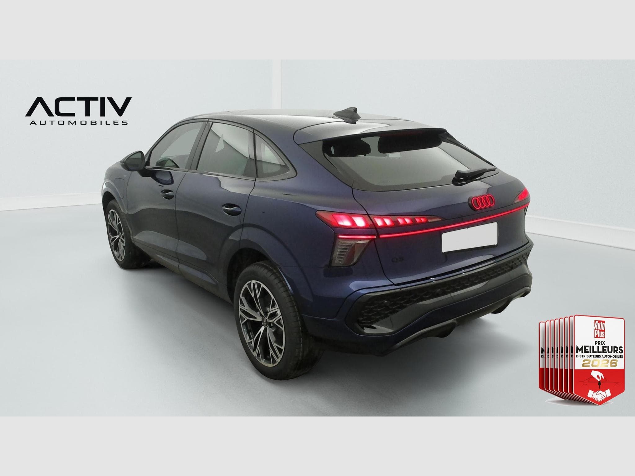 Audi Q3 SPORTBACK HYBRIDE E-HYBRID 272 CH S TRONIC 6 S LINE (2026) - Photo 5