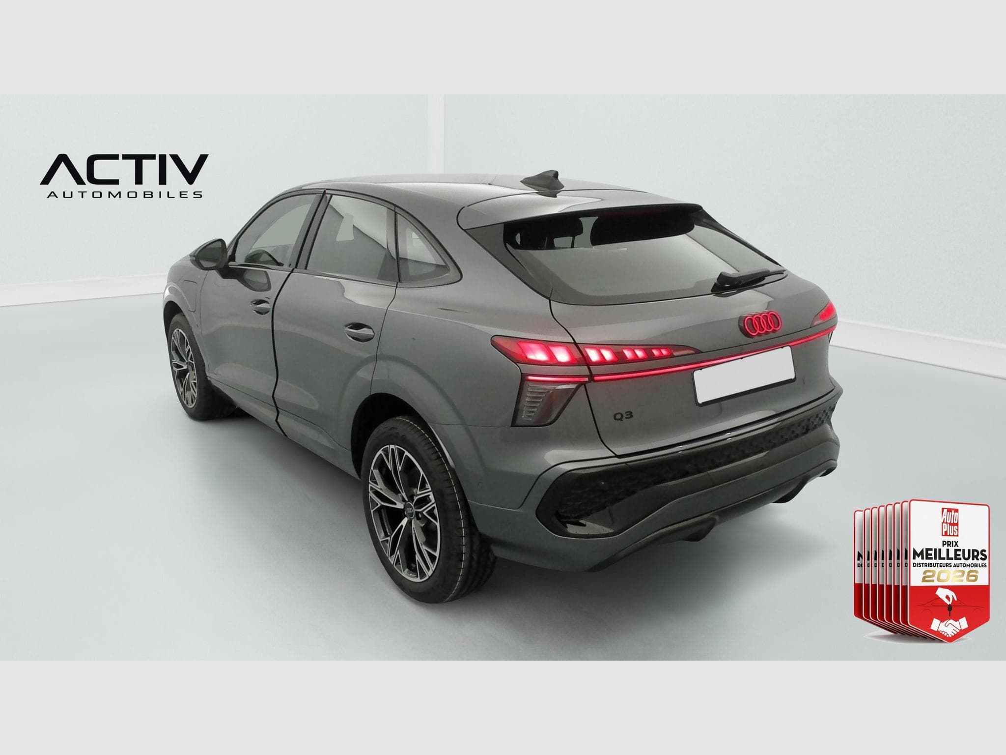 Audi Q3 SPORTBACK HYBRIDE E-HYBRID 272 CH S TRONIC 6 S LINE (2026) - Photo 5