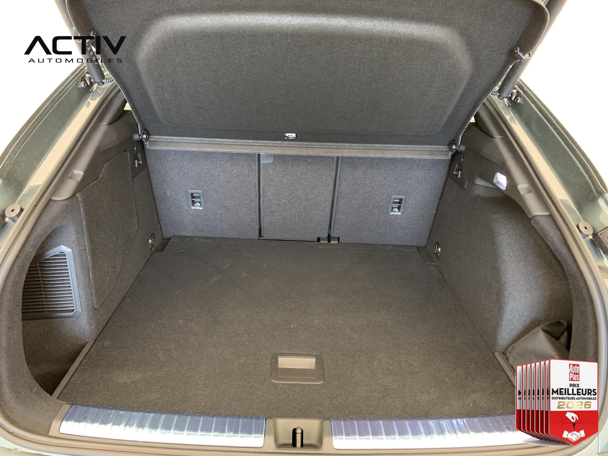Audi Q3 SPORTBACK HYBRIDE E-HYBRID 272 CH S TRONIC 6 S LINE (2026) - Photo 11