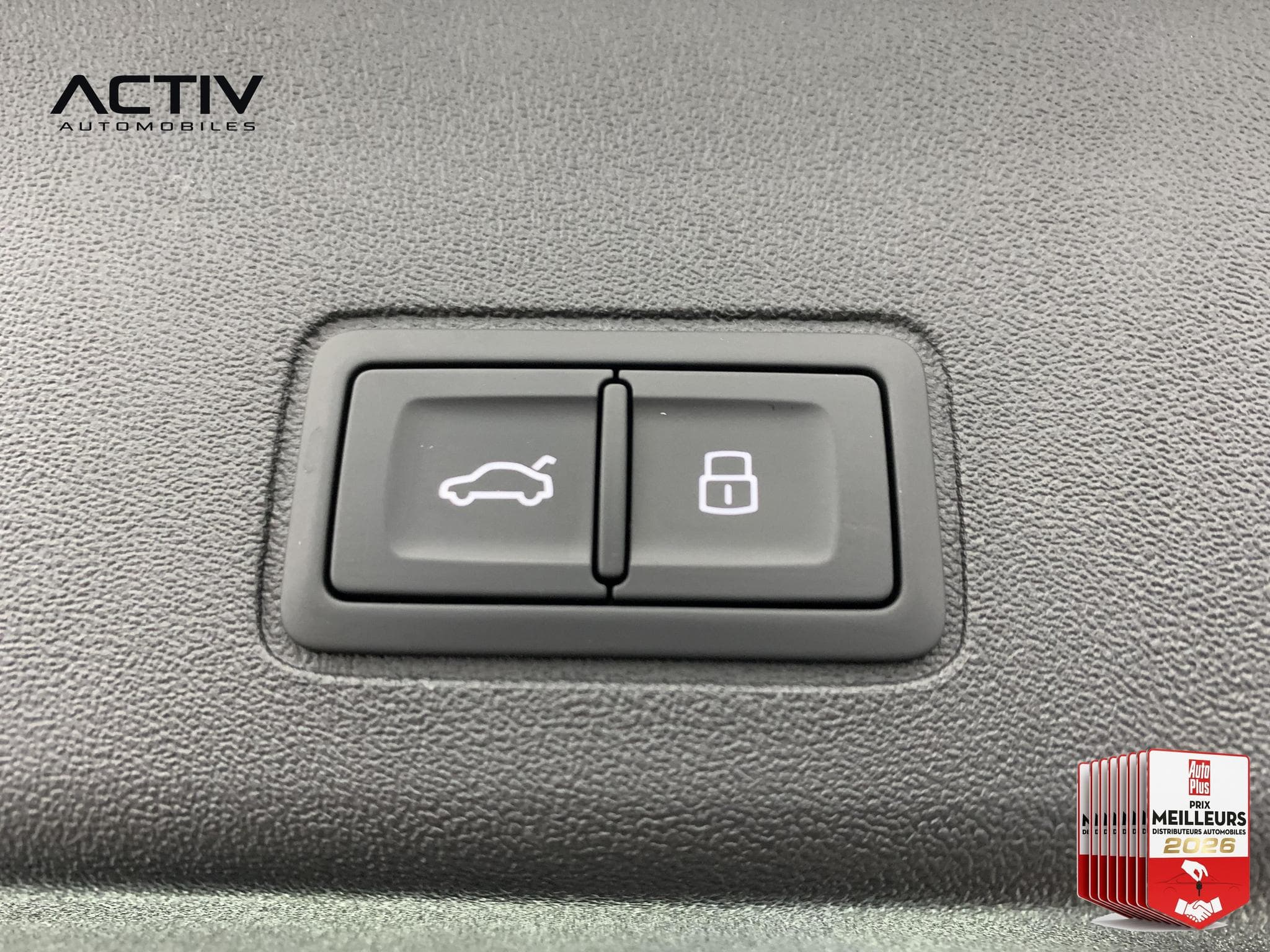 Audi Q3 SPORTBACK HYBRIDE E-HYBRID 272 CH S TRONIC 6 S LINE (2026) - Photo 16