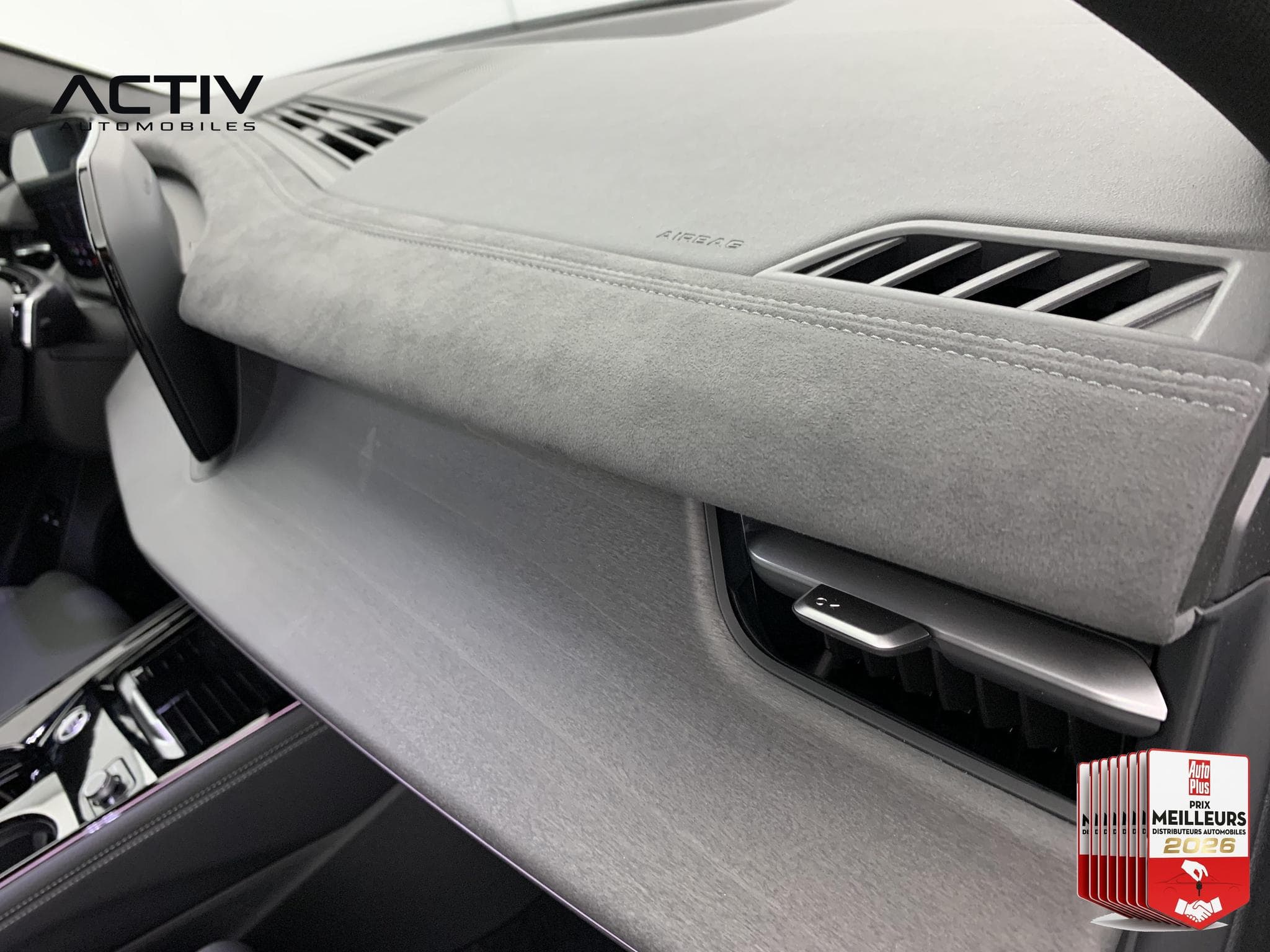 Audi Q3 SPORTBACK HYBRIDE E-HYBRID 272 CH S TRONIC 6 S LINE (2026) - Photo 23