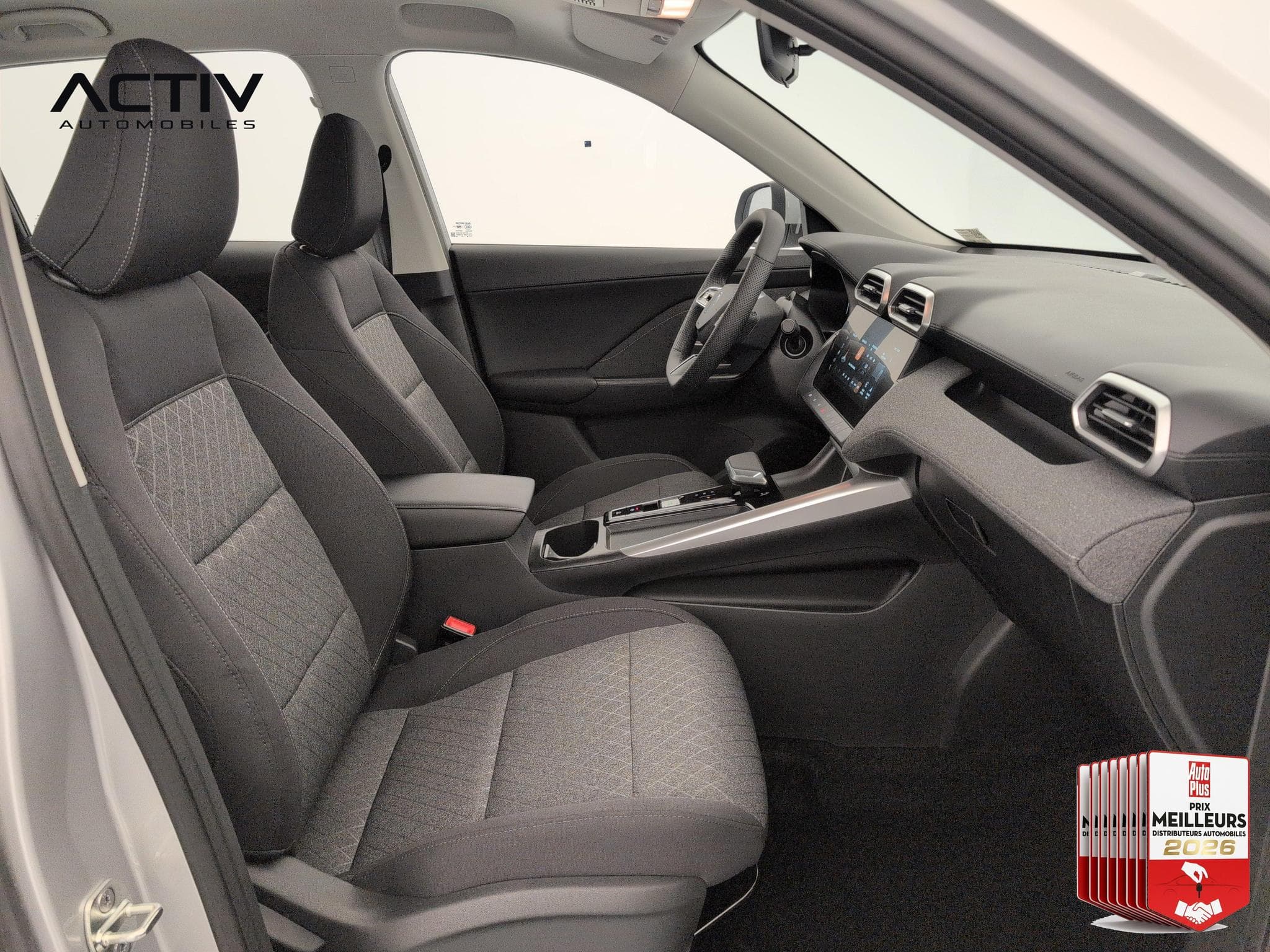 Mg ZS 1.5 L Hybrid+ 197 ch Standard (2026) - Photo 9