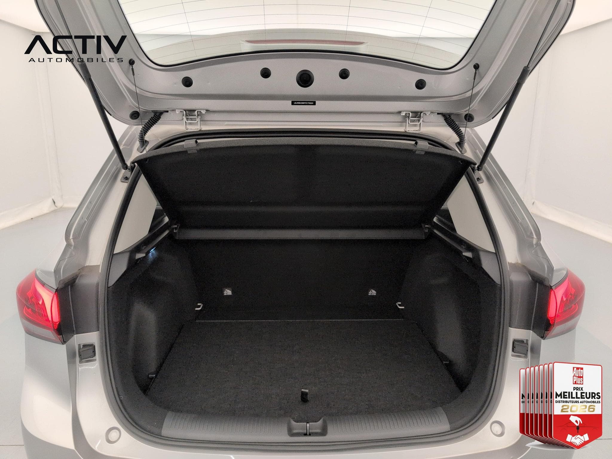 Mg ZS 1.5 L Hybrid+ 197 ch Standard (2026) - Photo 11