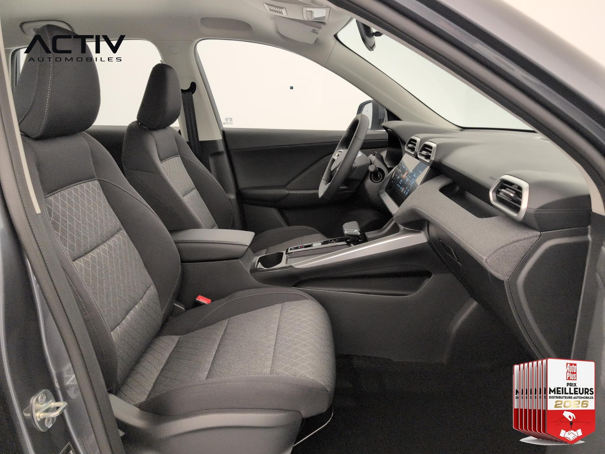 Mg ZS 1.5 L Hybrid+ 197 ch Standard (2026) - Photo 9