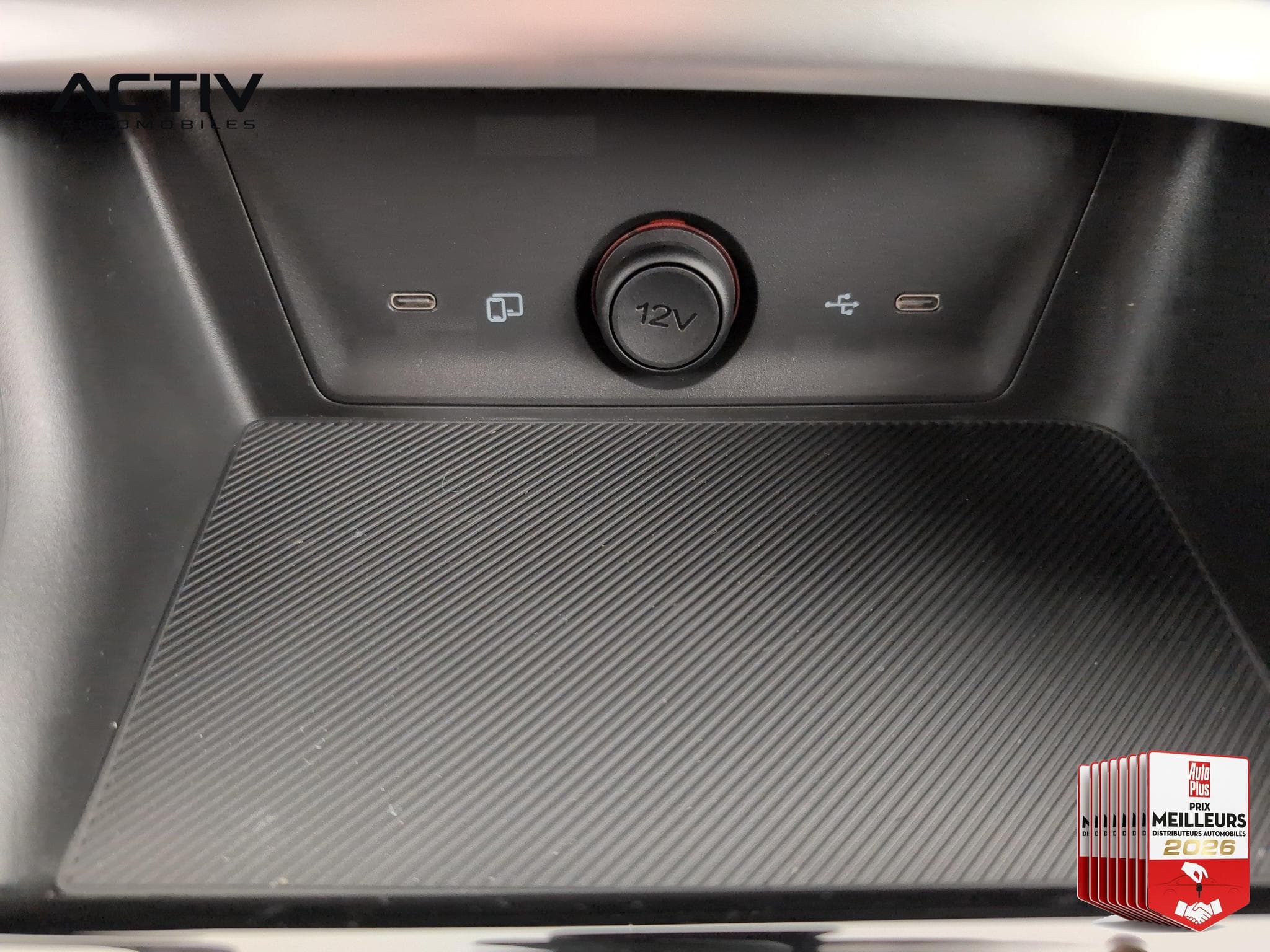Mg ZS 1.5 L Hybrid+ 197 ch Standard (2026) - Photo 20