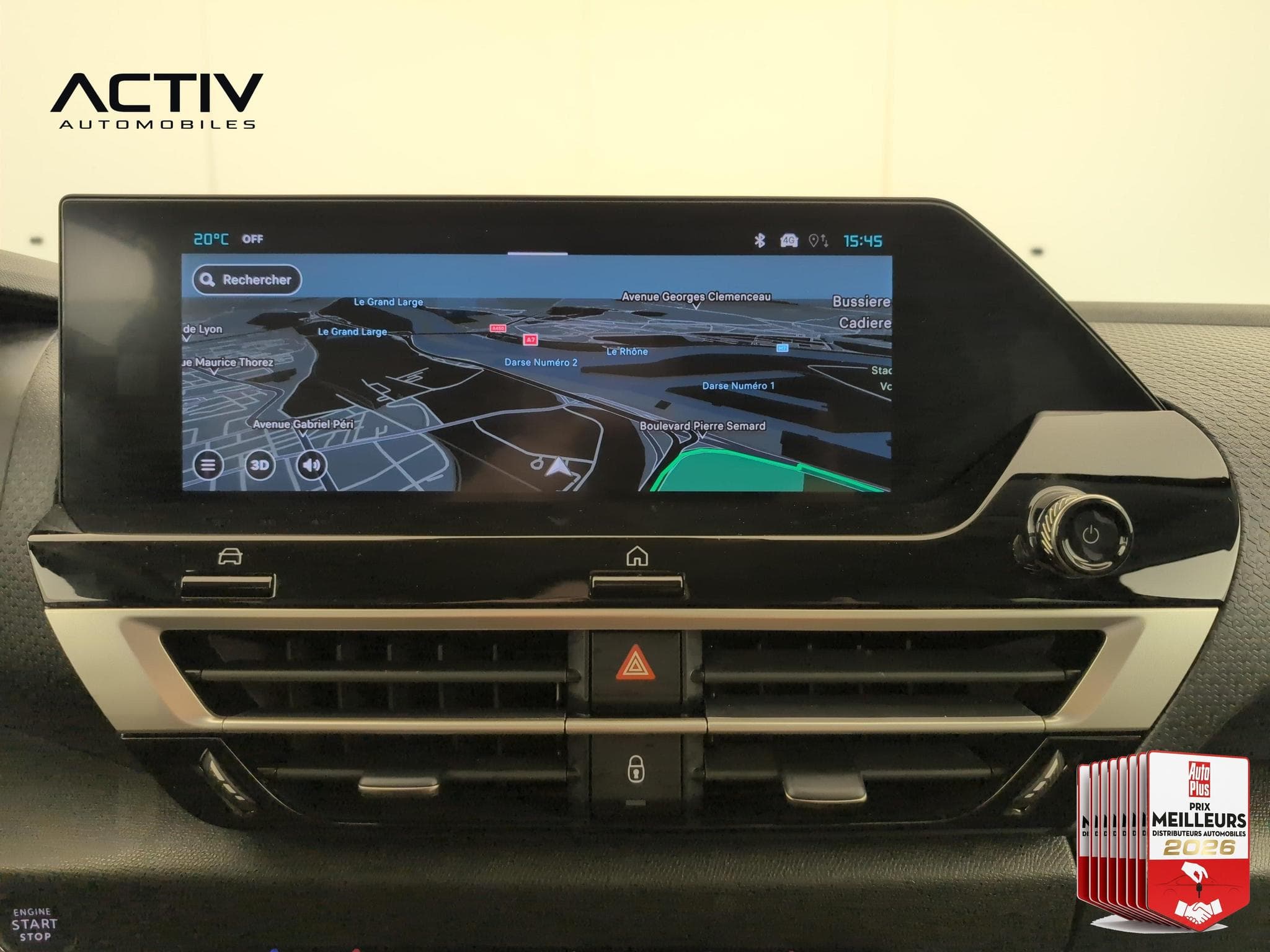 Citroën C4 X Hybride 145 ch e-DCS6 Max (2025) - Photo 19