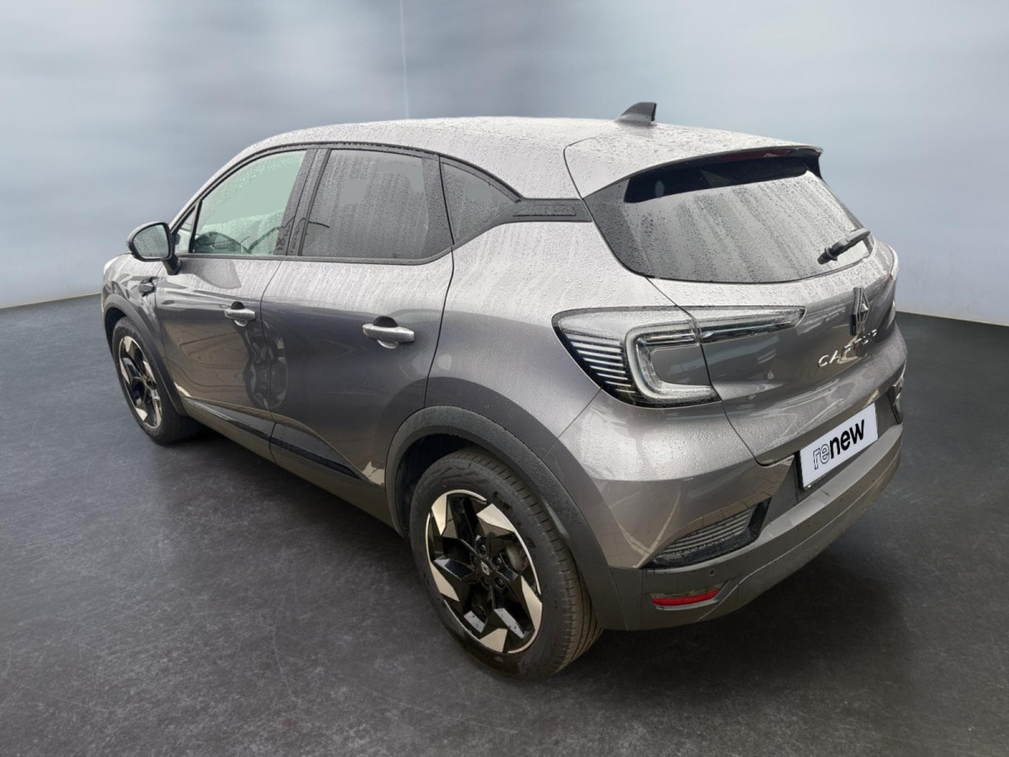 Renault Captur 1.33 TCe MHEV Techno 160 EDC (2025) - Foto 4