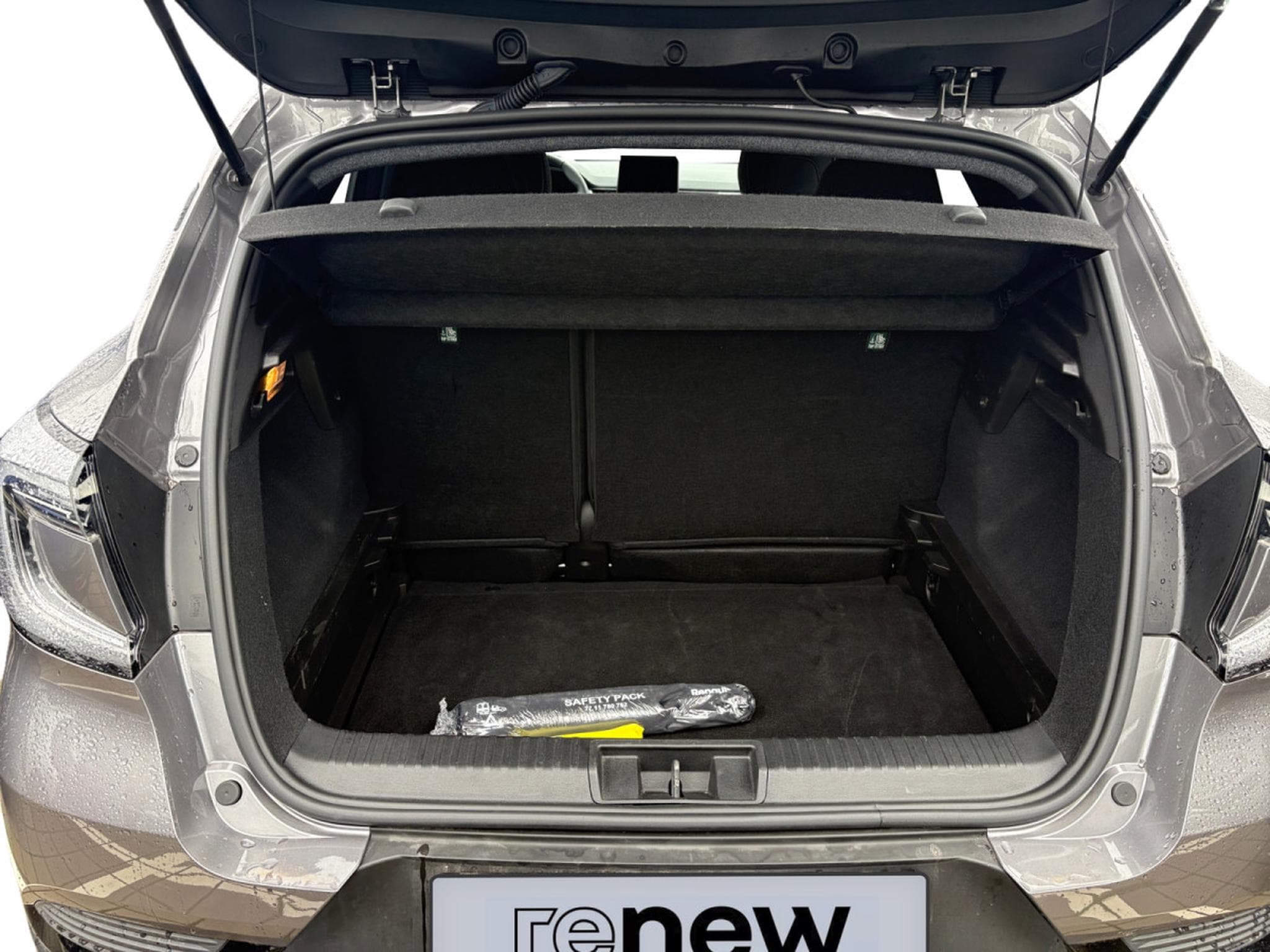Renault Captur 1.33 TCe MHEV Techno 160 EDC (2025) - Foto 5