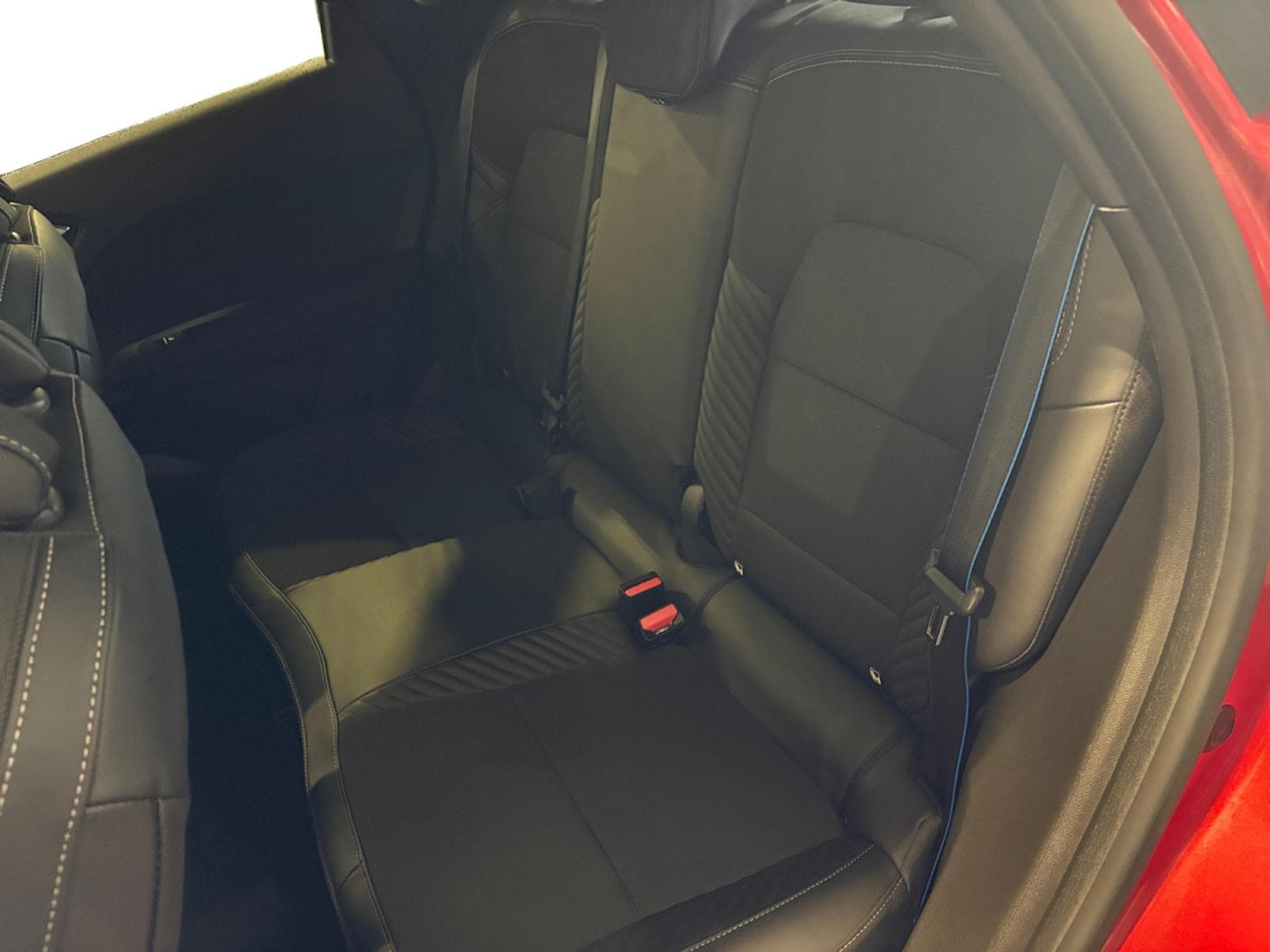 Renault Captur 1.6 Esprit Alpine E-Tech Full Hybrid (2025) - Foto 9