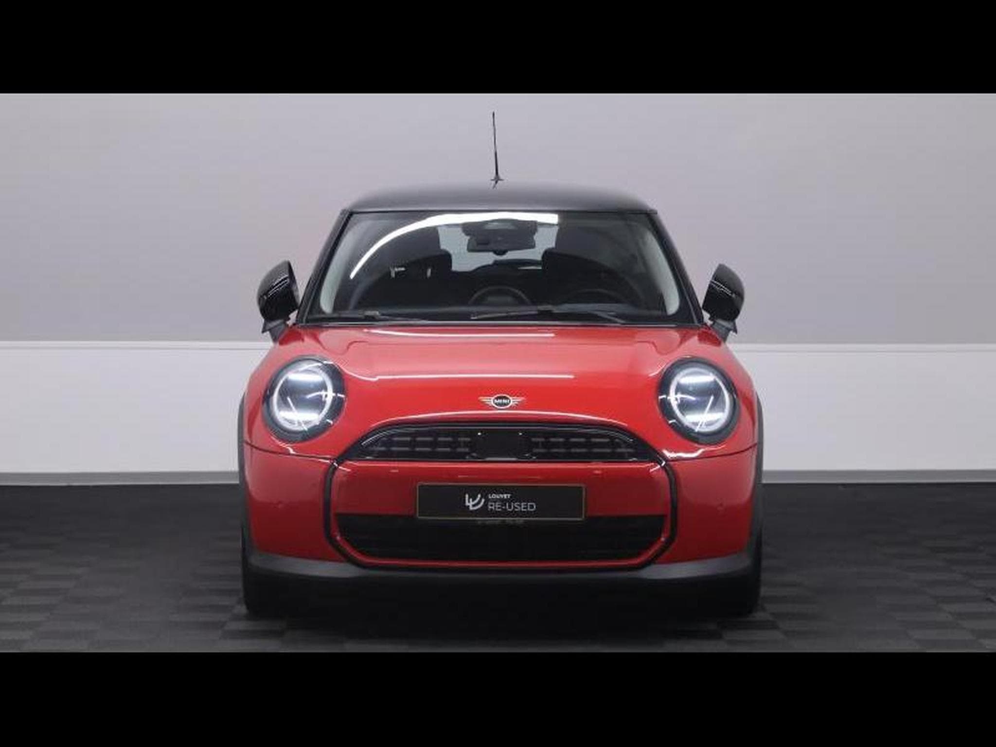 MINI Cooper 1.5 156 steptronic 3 portes (2024) - Foto 2