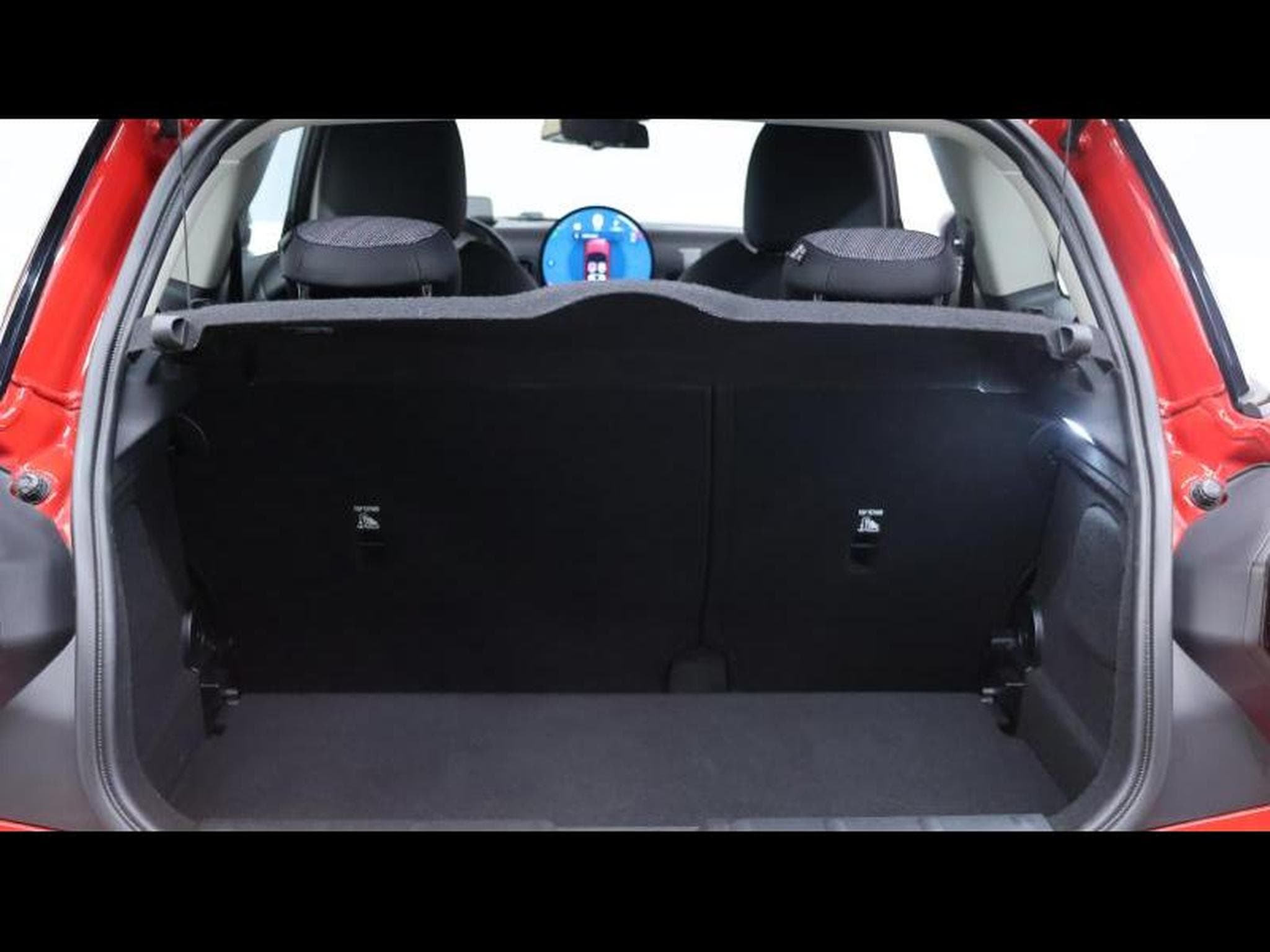 MINI Cooper 1.5 156 steptronic 3 portes (2024) - Foto 8