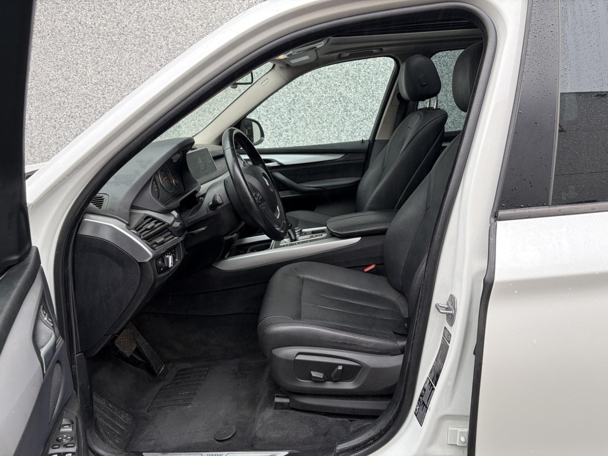 BMW X5 X5 xDrive 30 d/ /7Sitzer/Toit ouvrant Pano/19/bi xénon/Leder (2014) - Foto 9