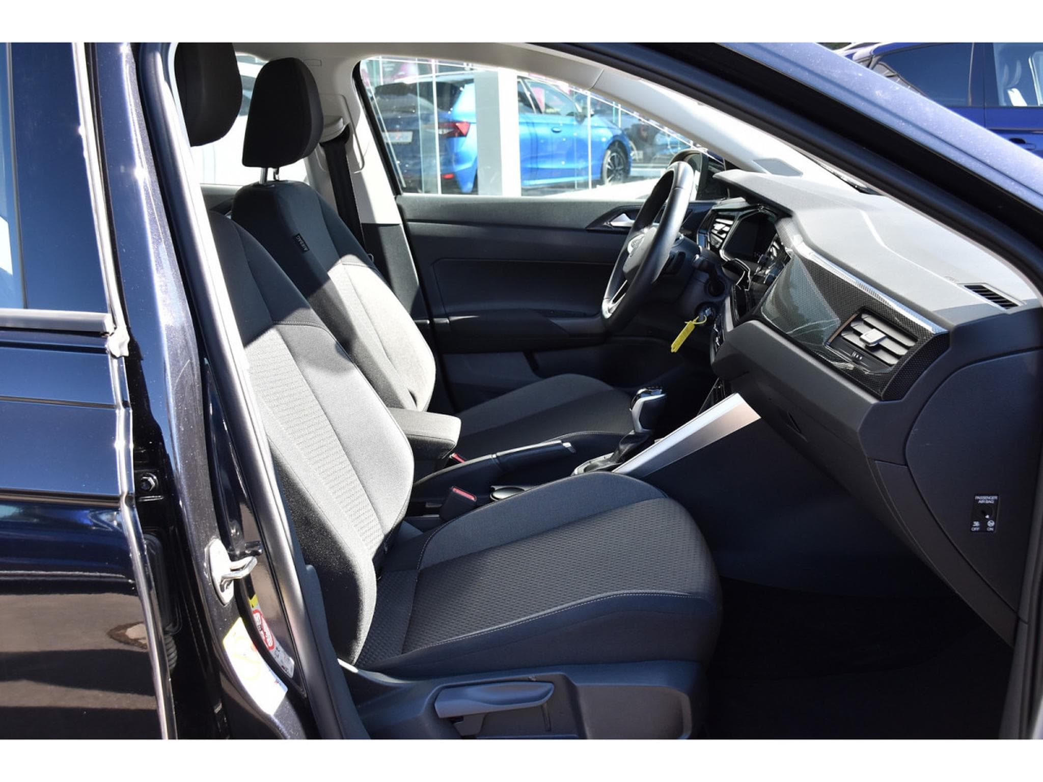 VW Taigo 1.0 TSI Life DSG GPS CLIMA PDC 1° MAIN (2023) - Foto 7